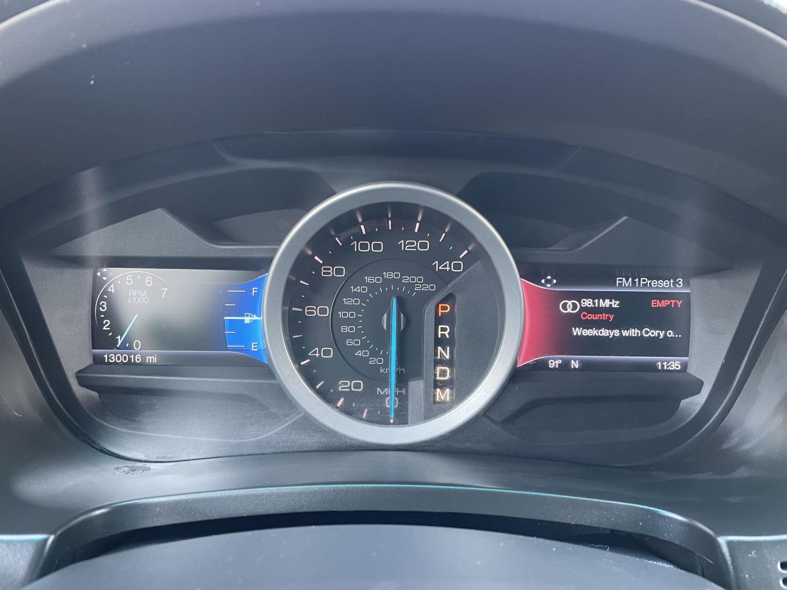 Vehicle photo 15
