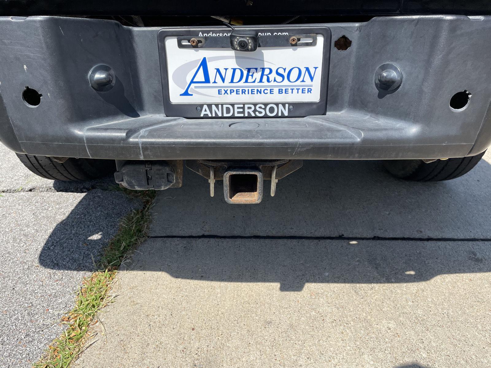 Vehicle photo 32