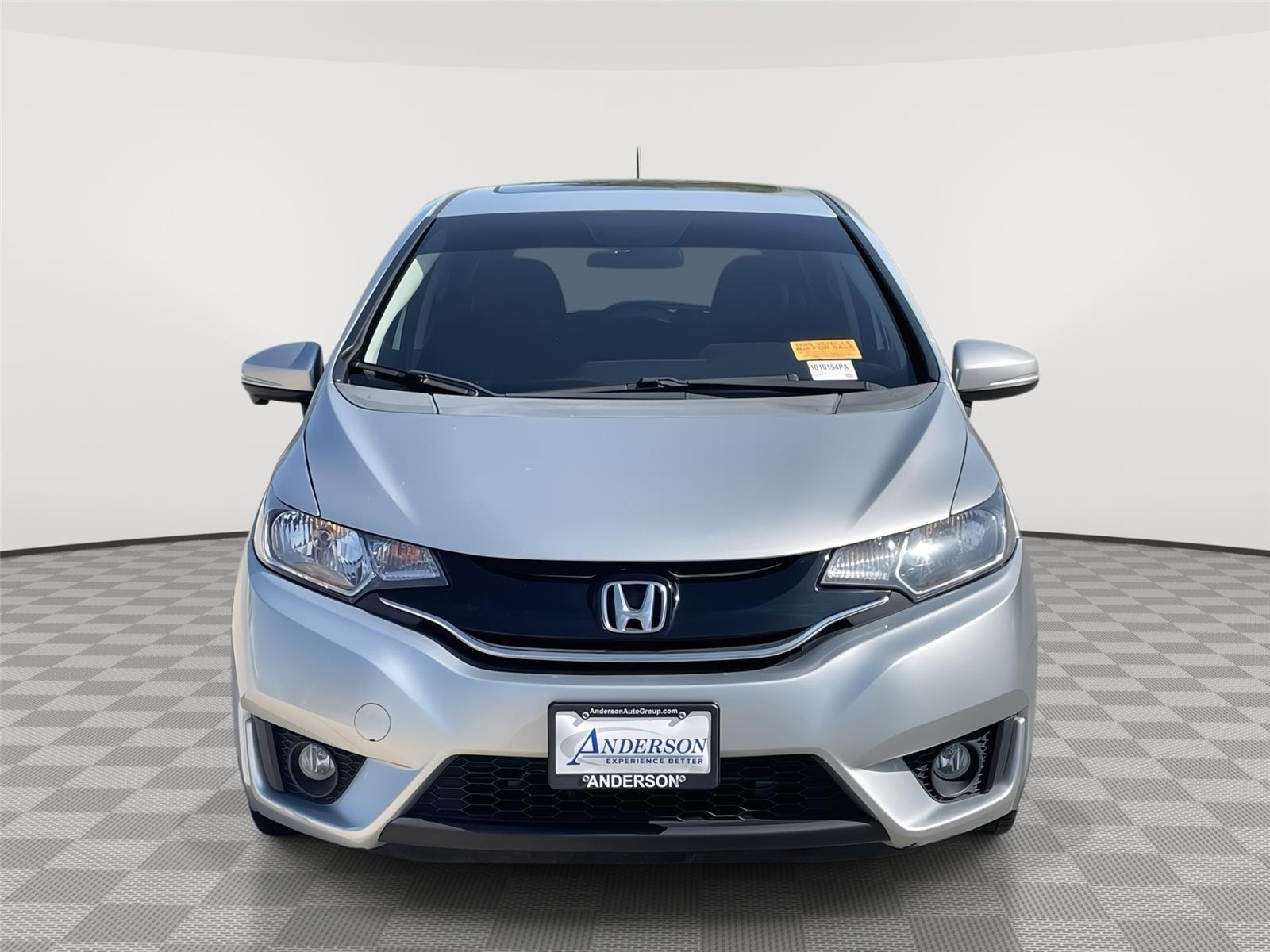 Vehicle photo 4