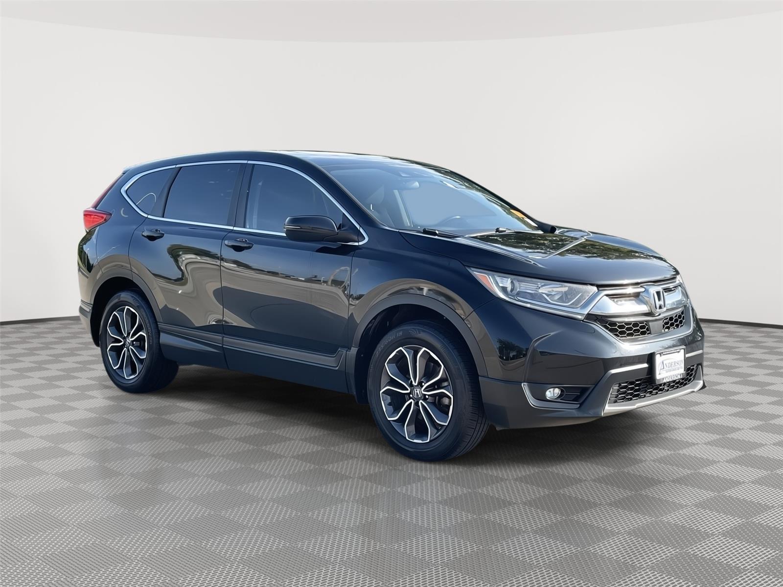 Vehicle photo 5