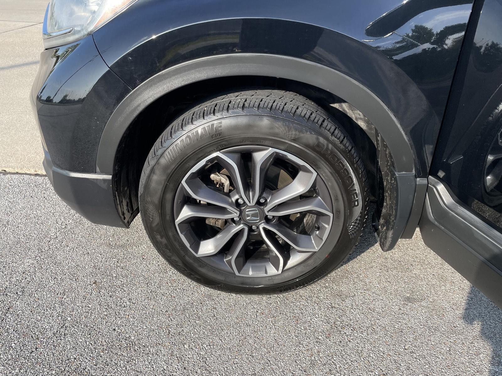 Vehicle photo 10