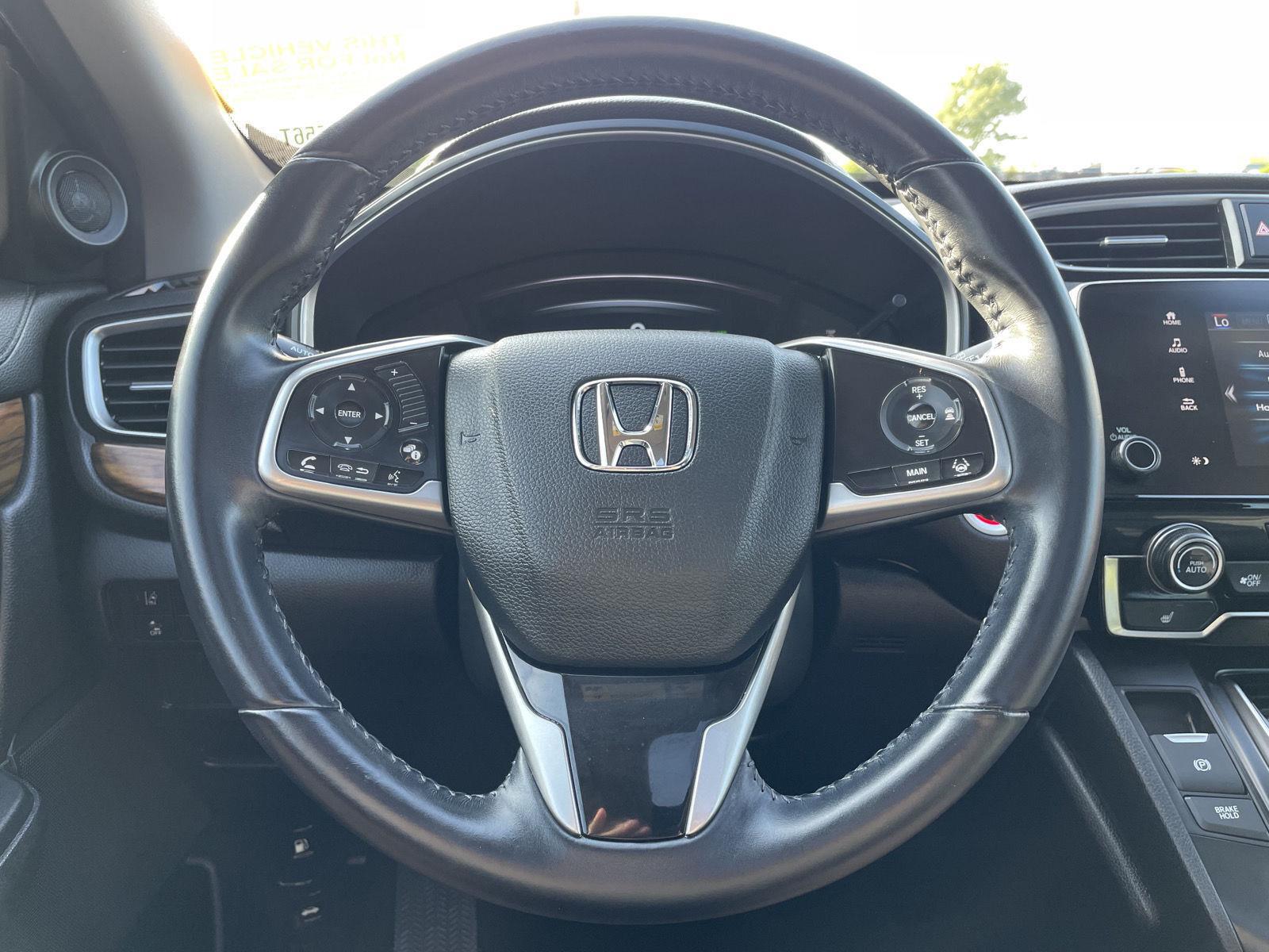 Vehicle photo 11