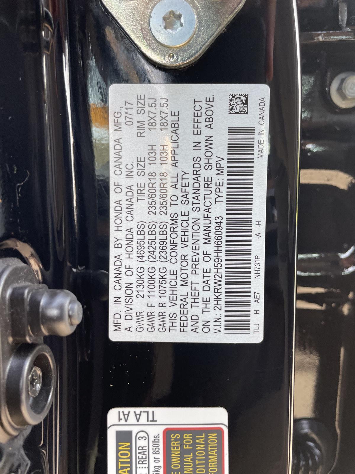 Vehicle photo 30
