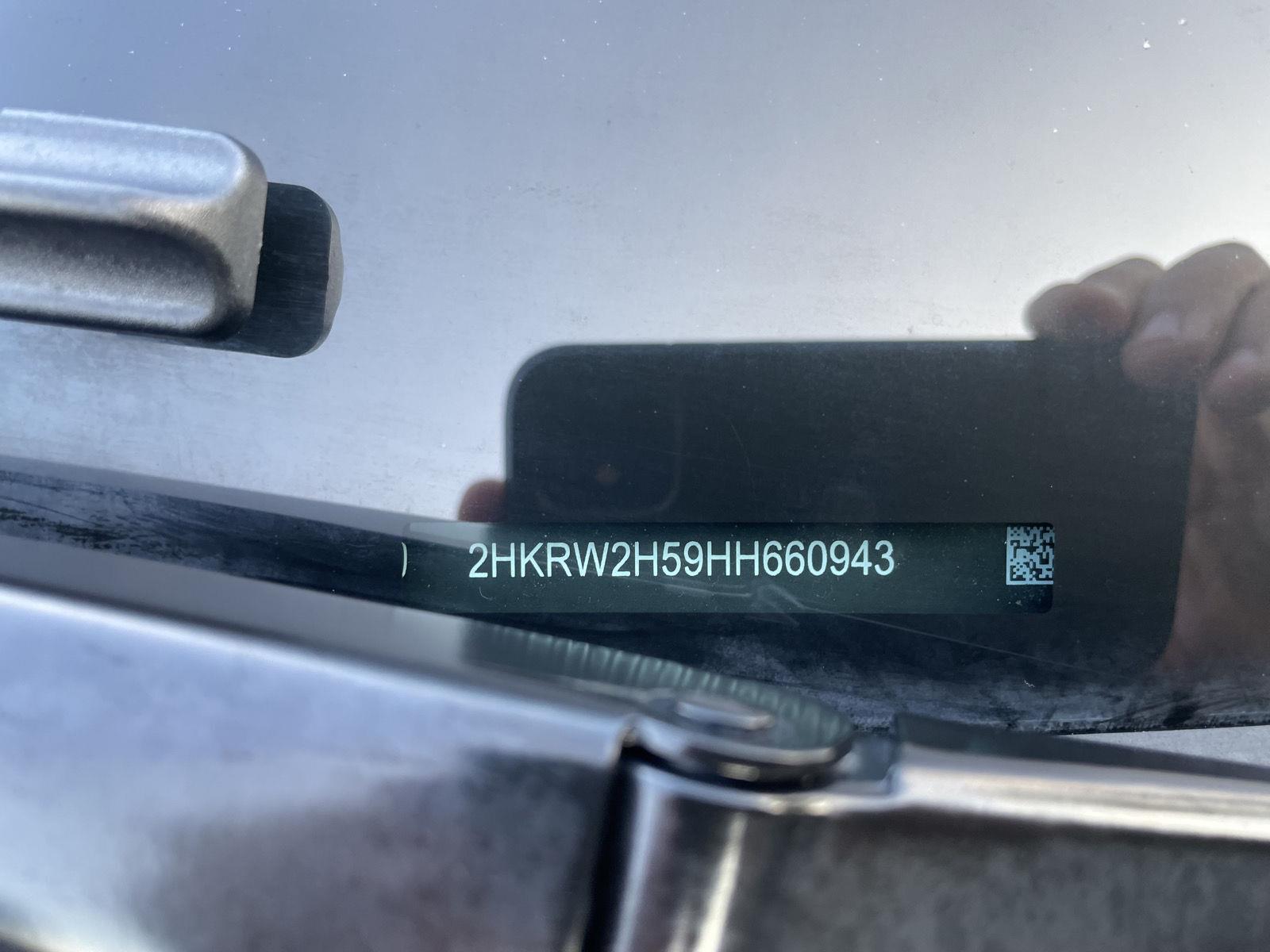 Vehicle photo 31