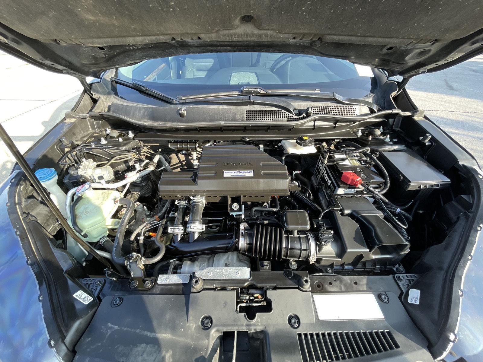 Vehicle photo 32