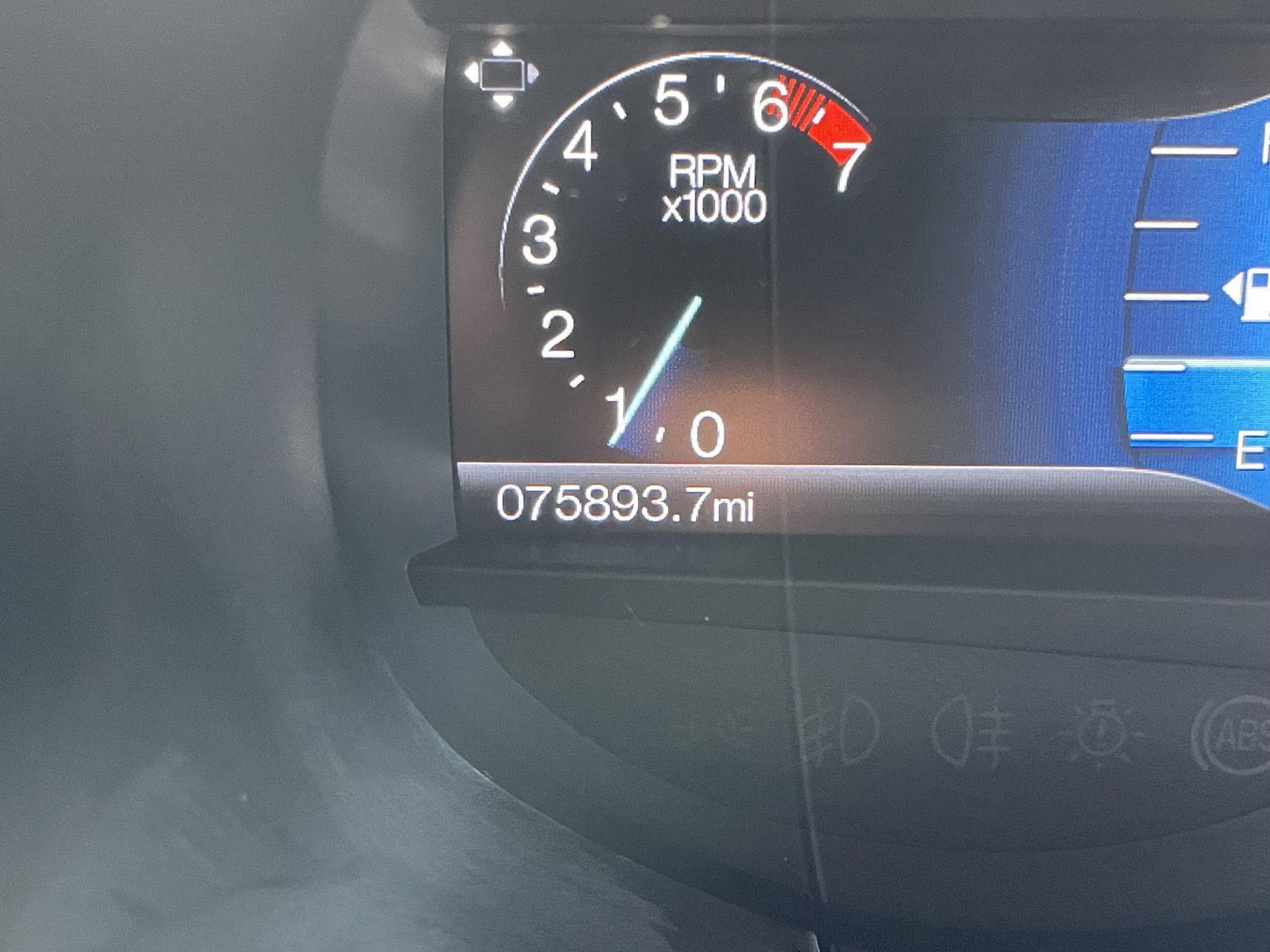 Vehicle photo 3