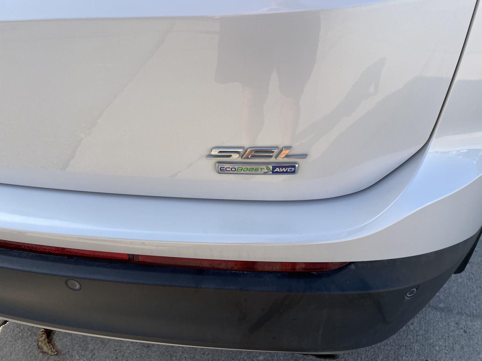 Vehicle photo 36