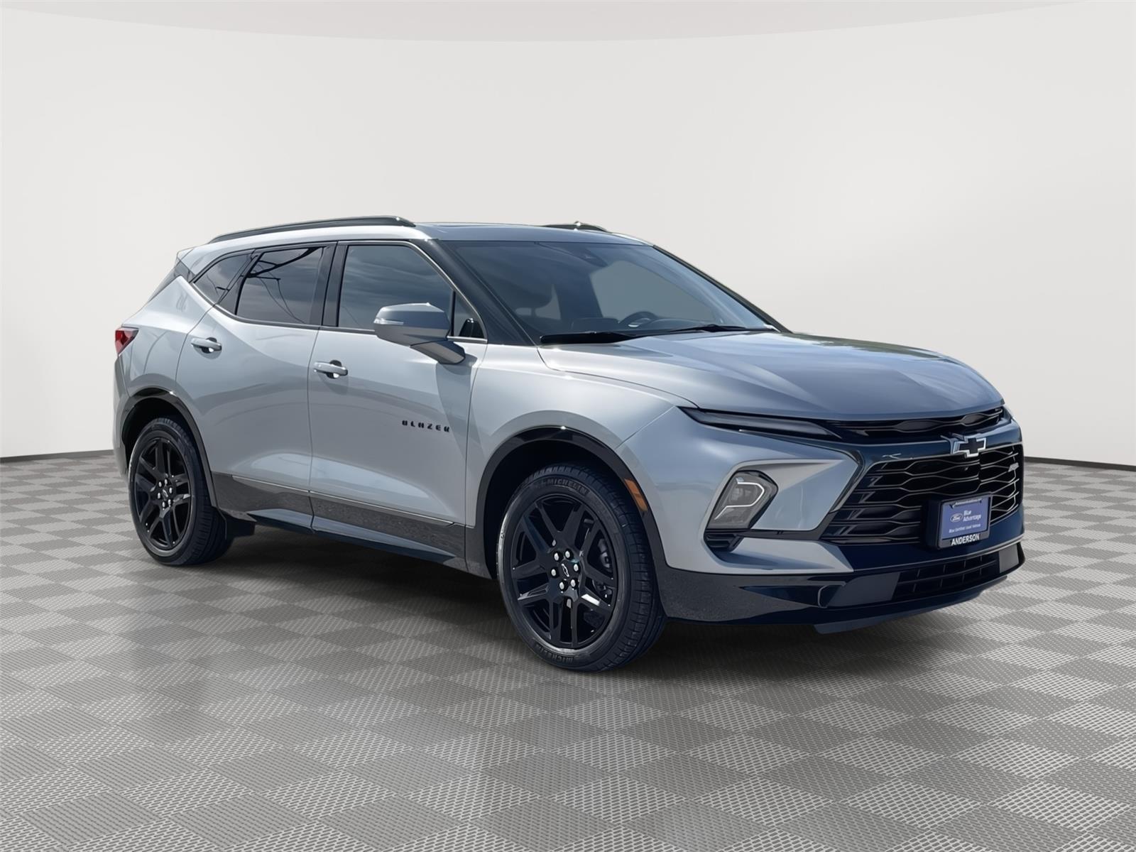 Vehicle photo 5