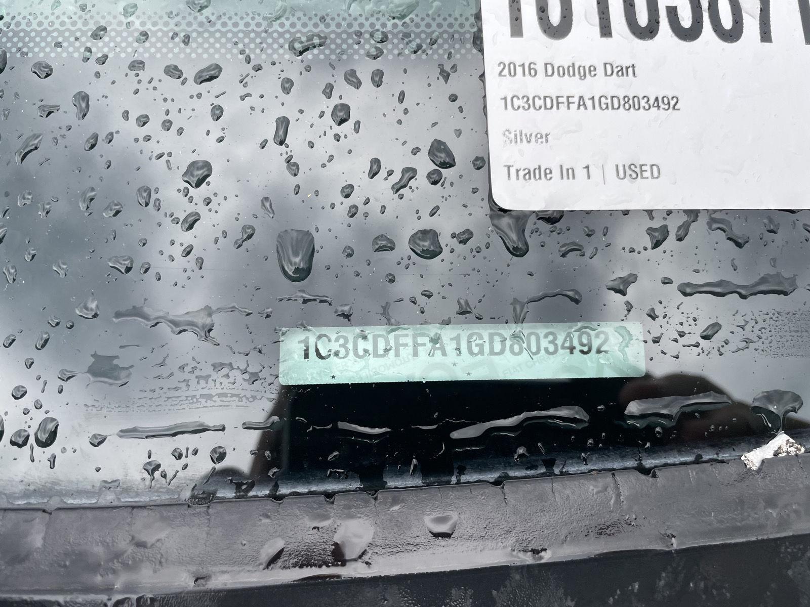 Vehicle photo 26