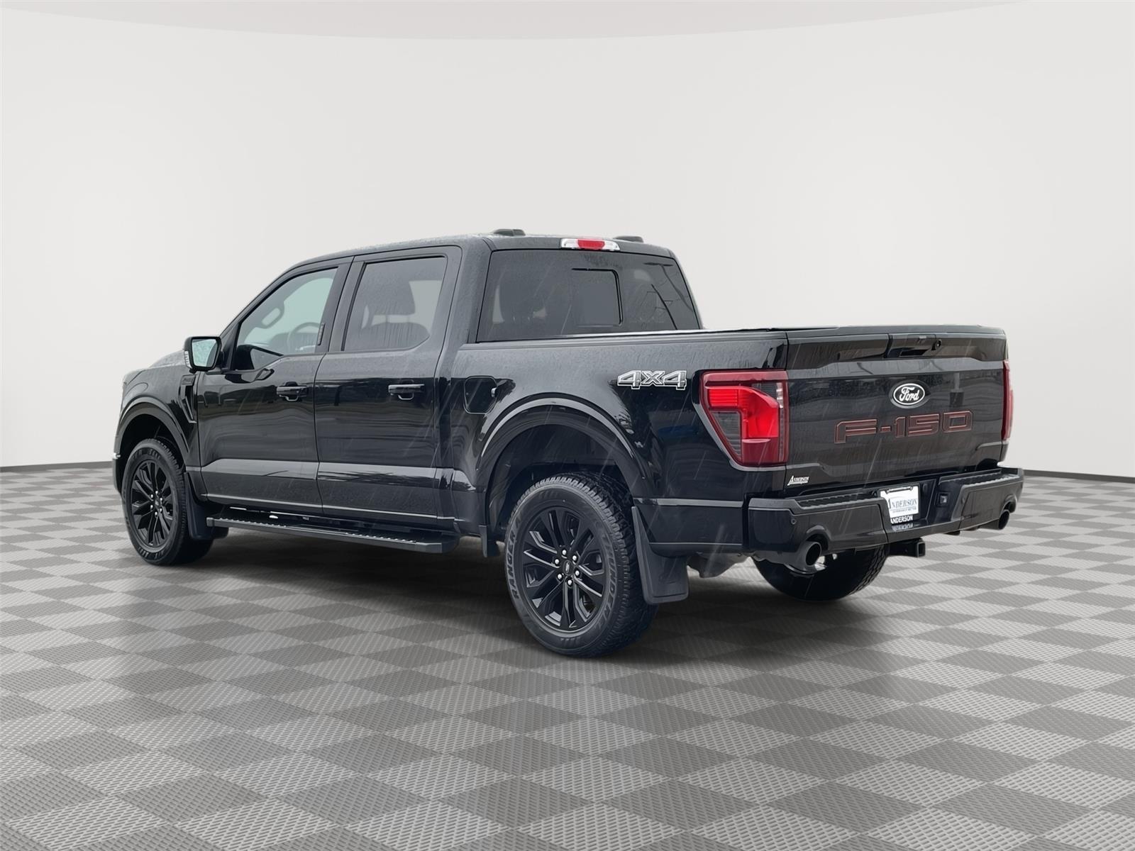 Vehicle photo 9