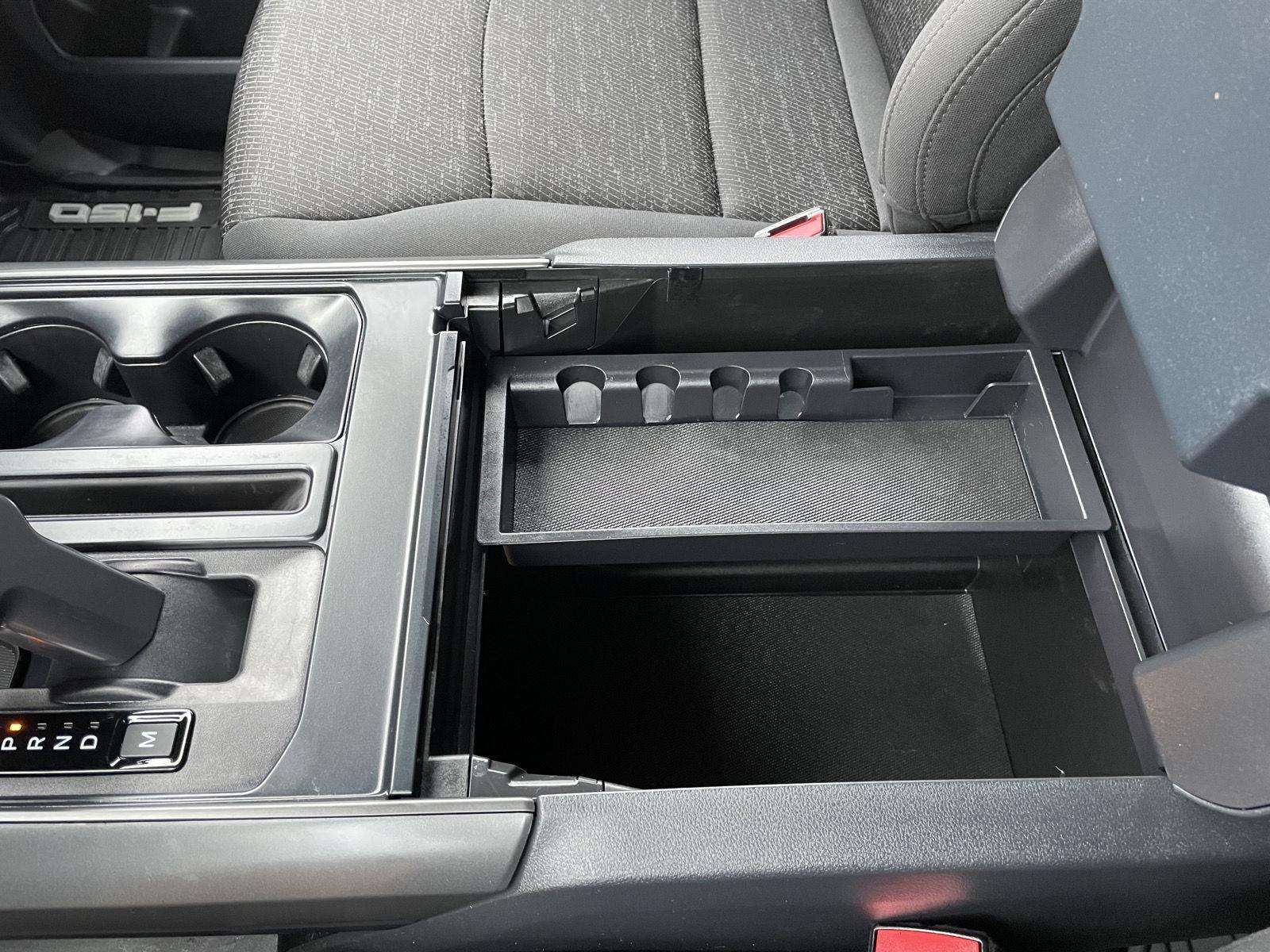 Vehicle photo 35