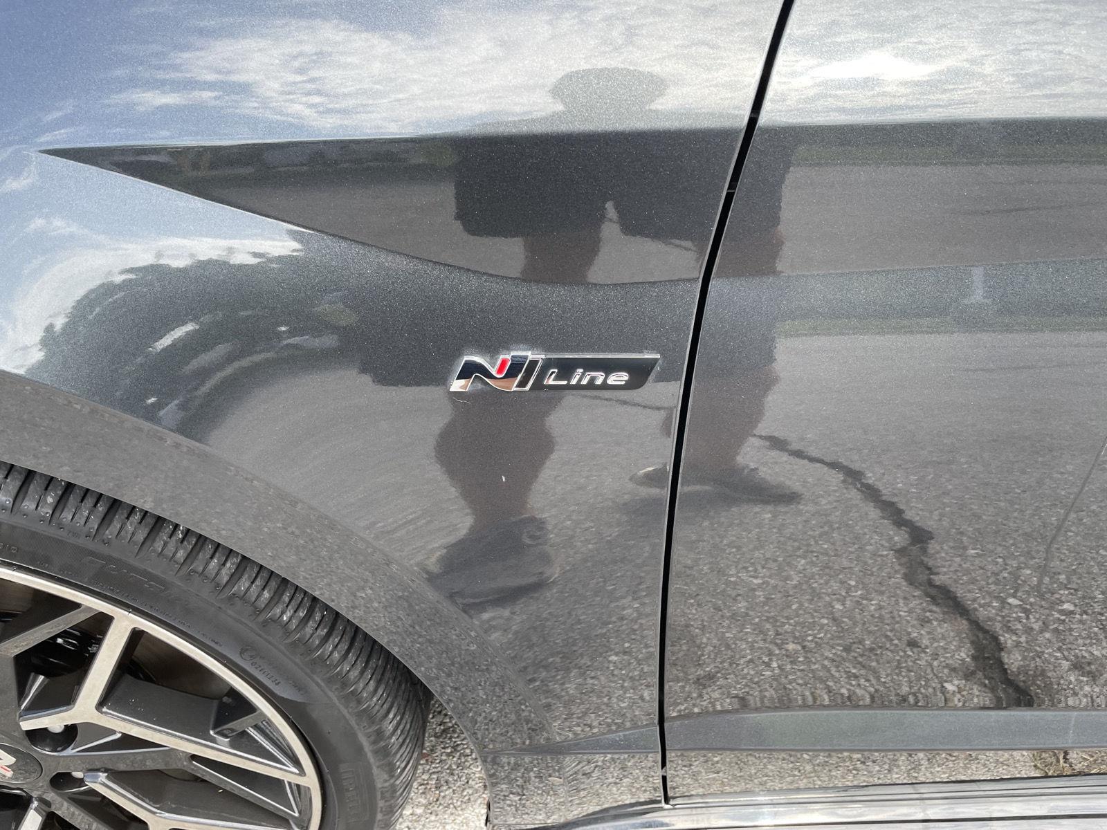 Vehicle photo 36