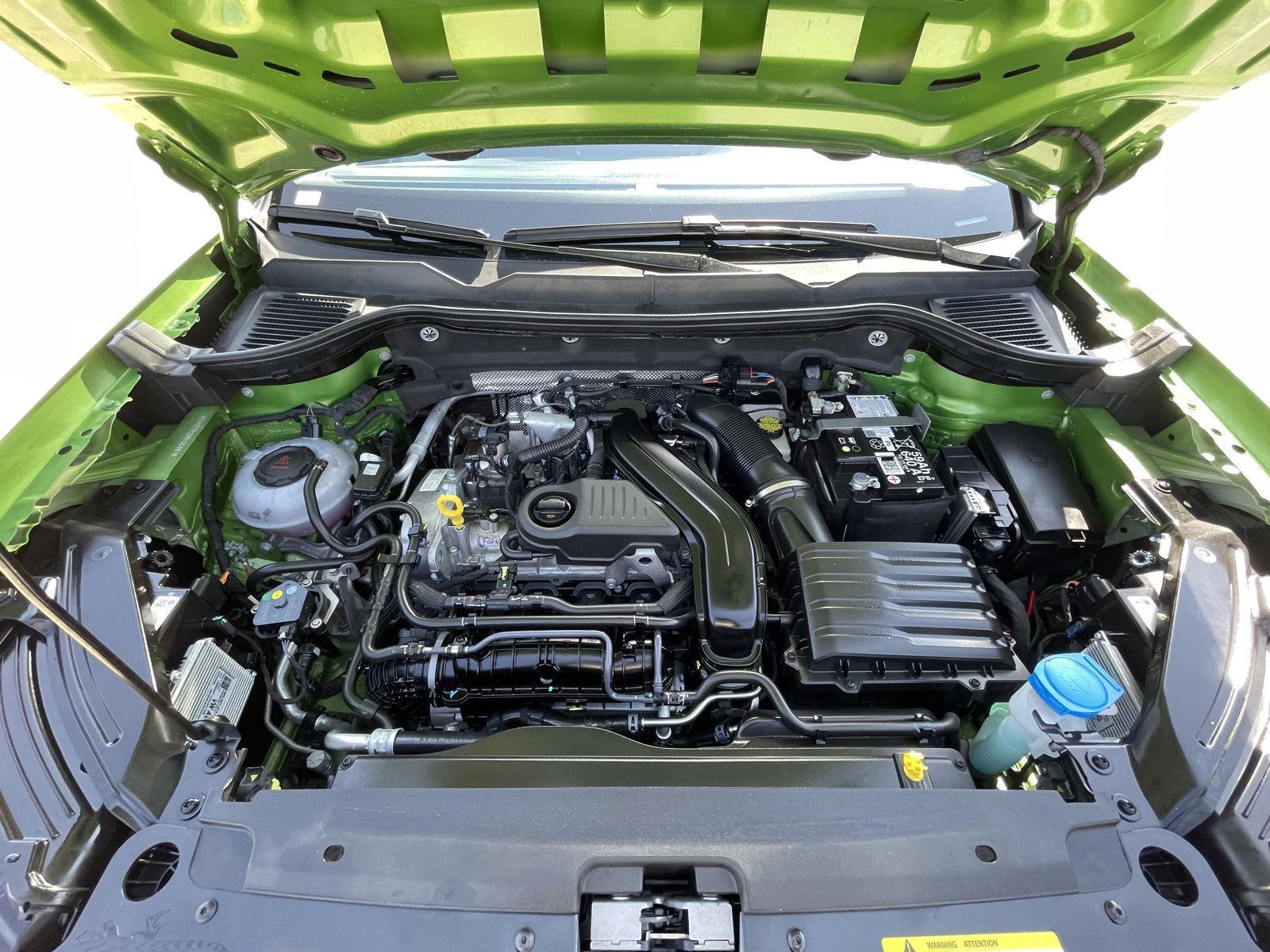 Vehicle photo 35
