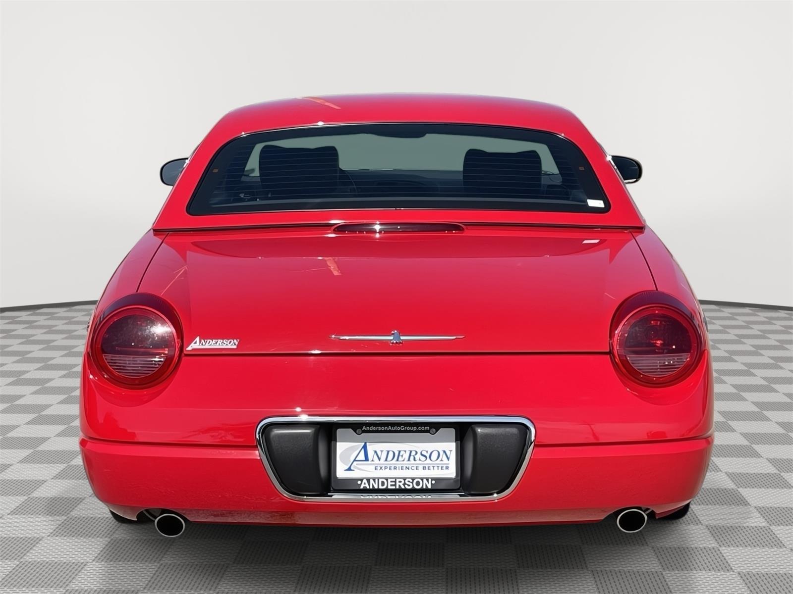 Vehicle photo 8
