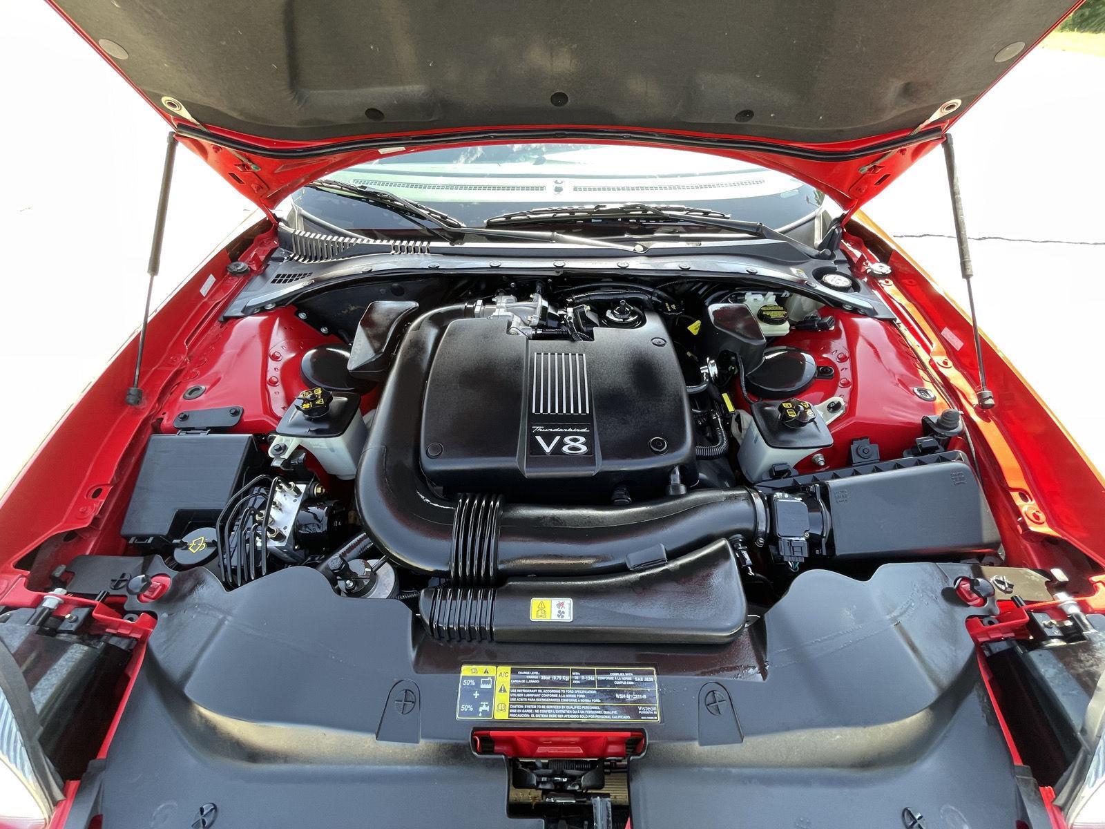 Vehicle photo 29