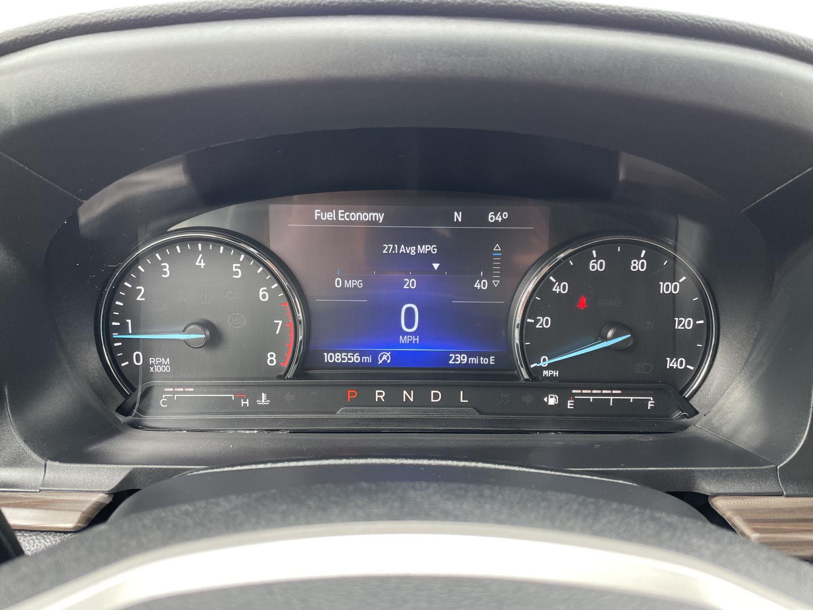 Vehicle photo 15
