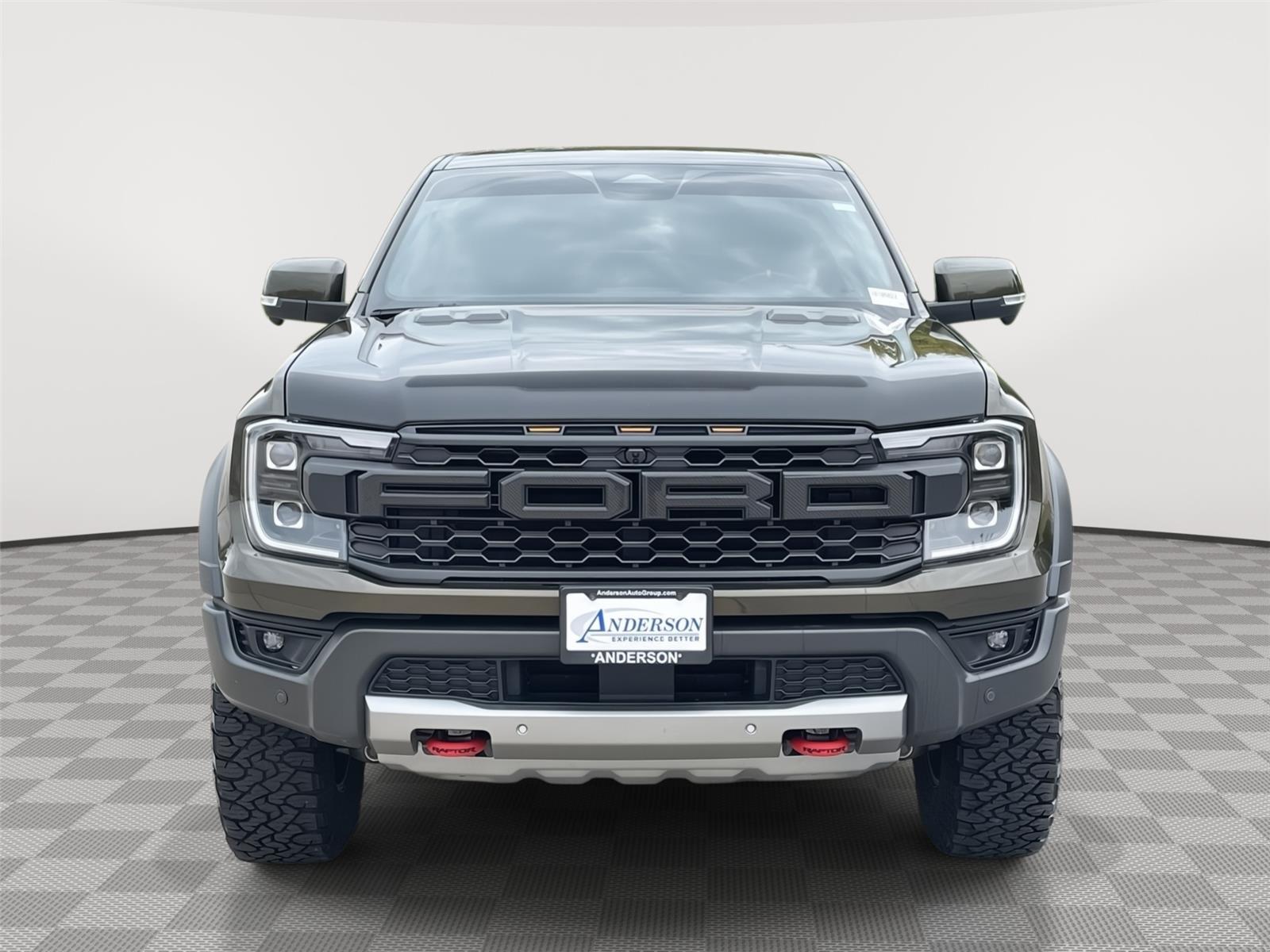 Vehicle photo 4