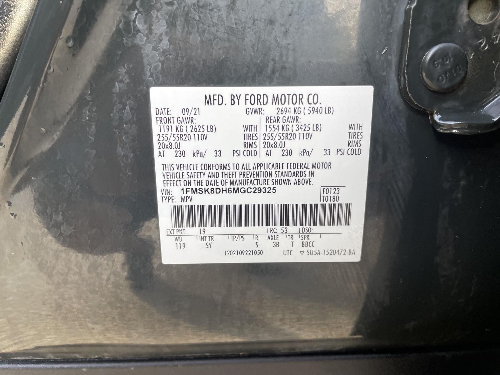 Vehicle photo 34