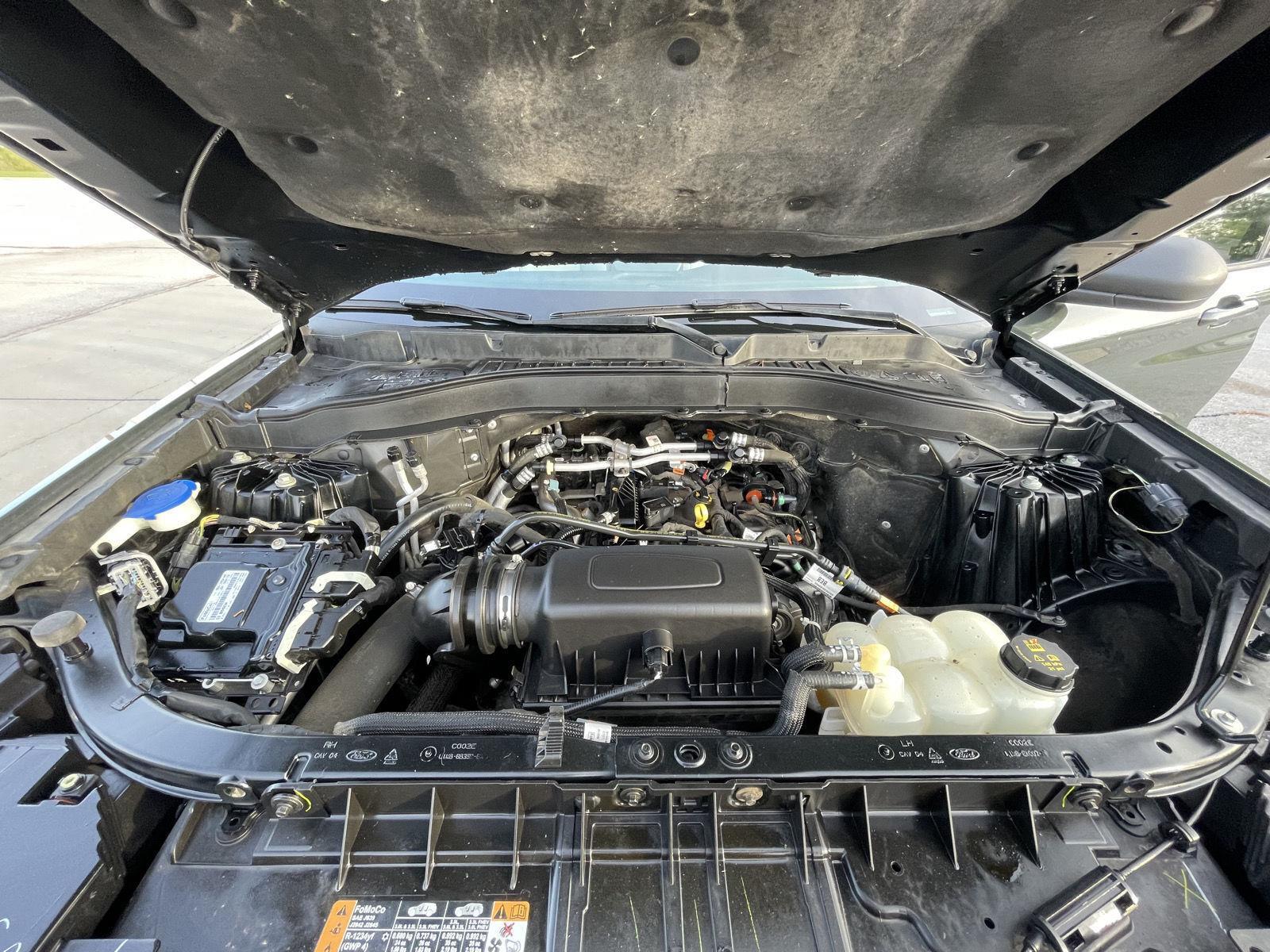 Vehicle photo 36