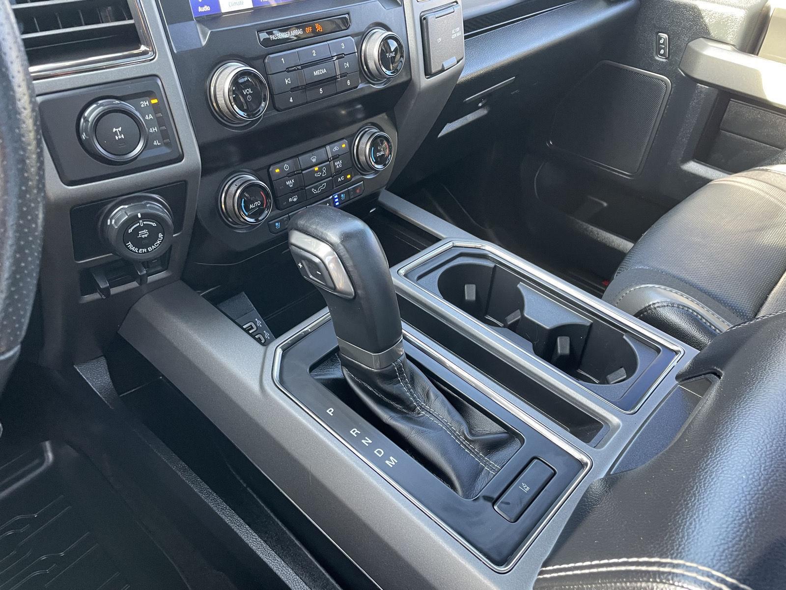 Vehicle photo 38