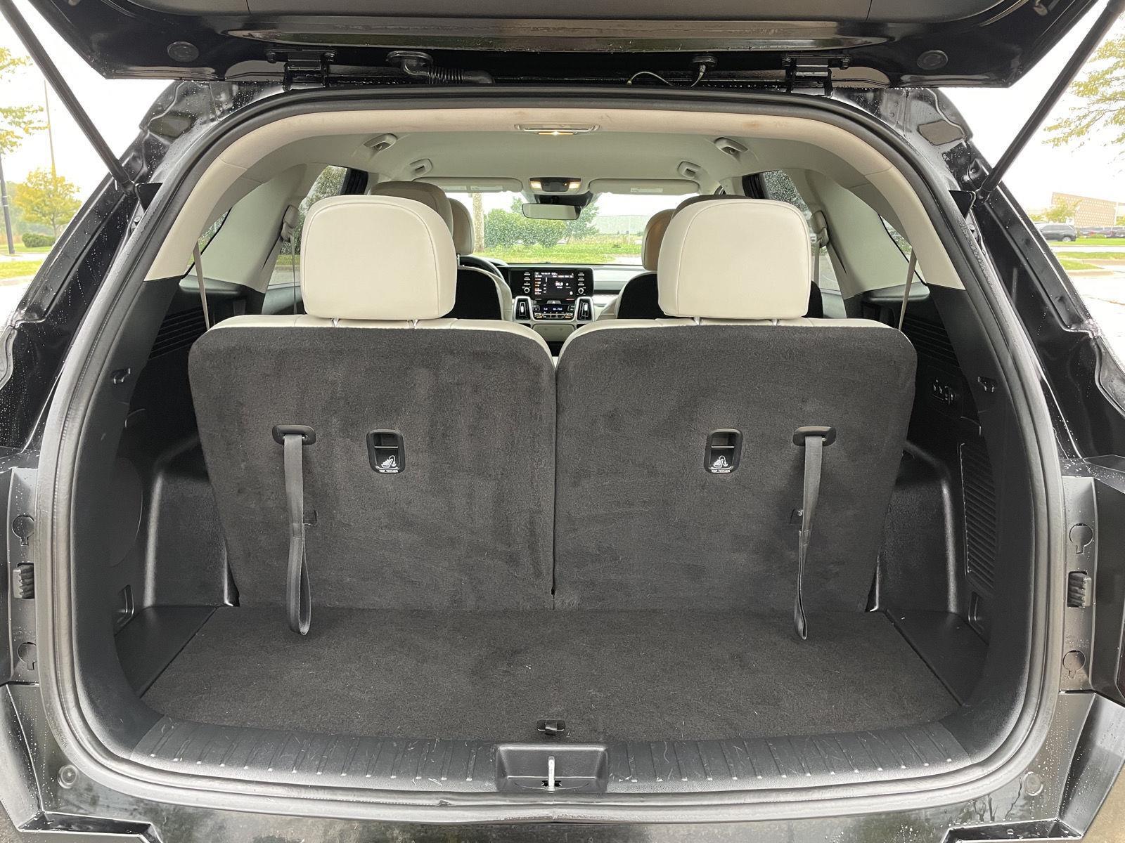 Vehicle photo 36