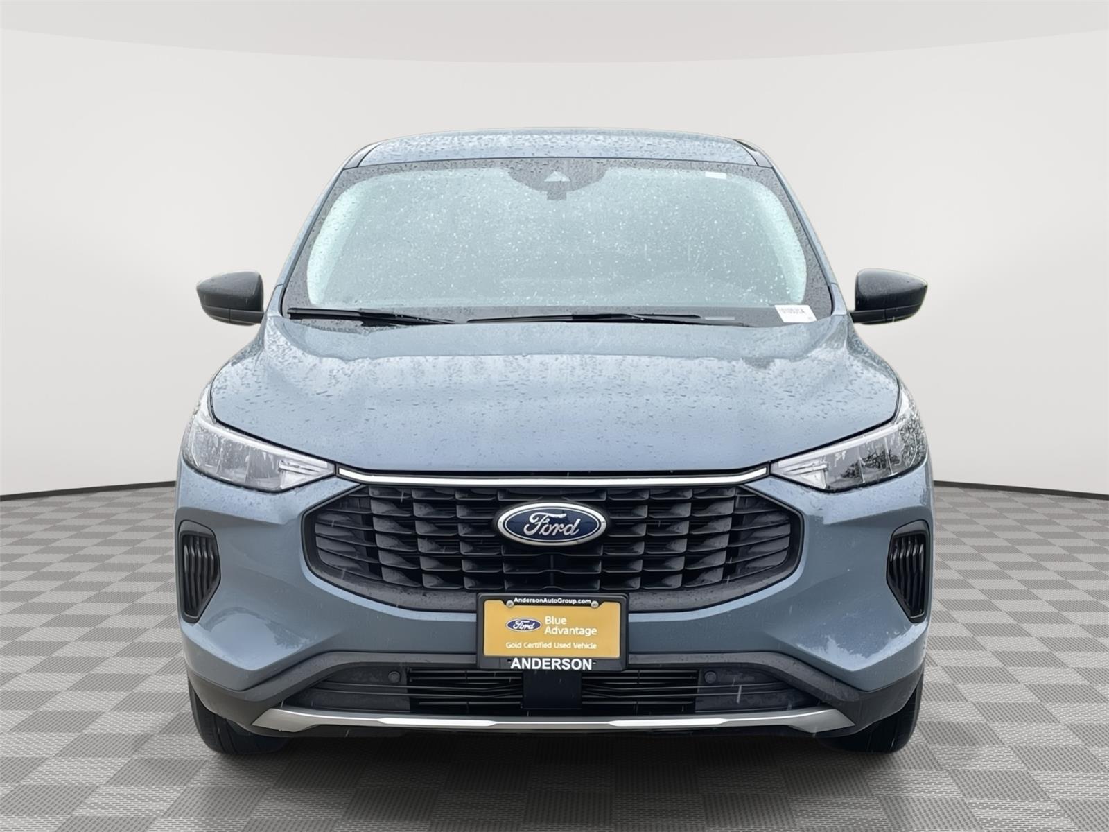 Vehicle photo 4