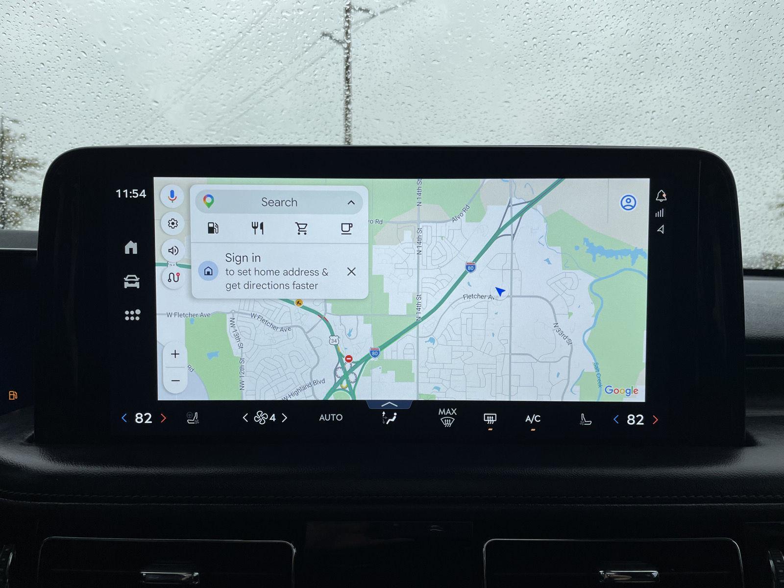 Vehicle photo 28