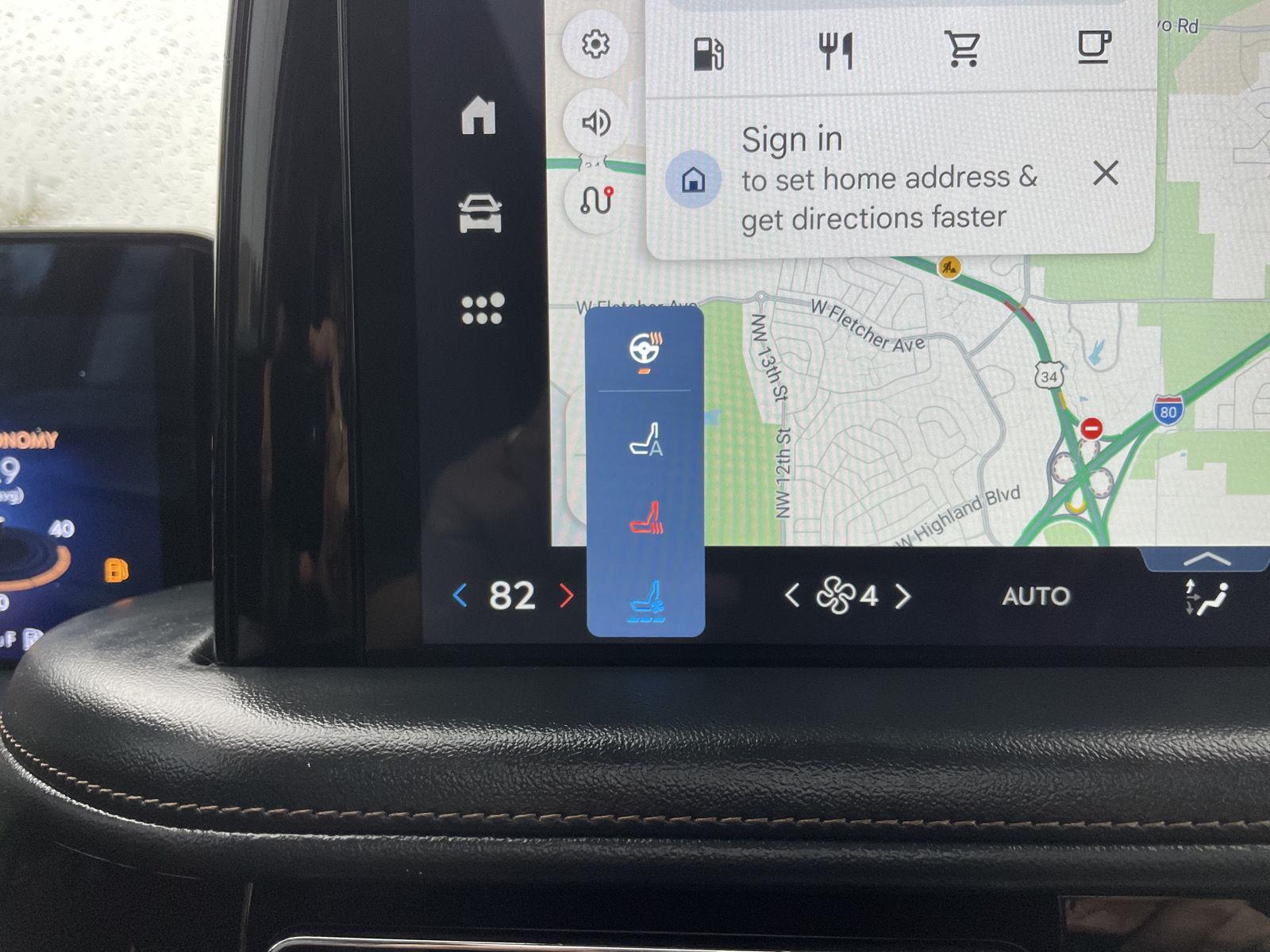 Vehicle photo 29