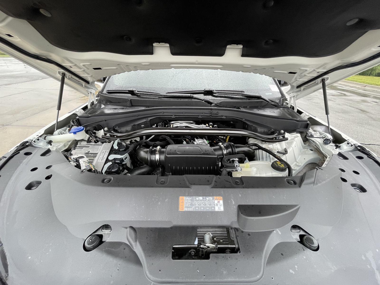 Vehicle photo 37