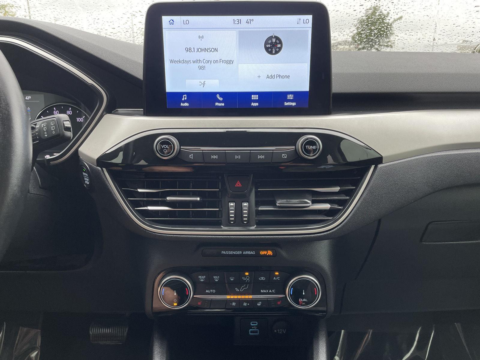 Vehicle photo 21