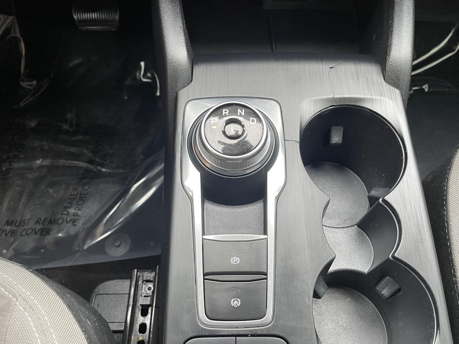 Vehicle photo 29