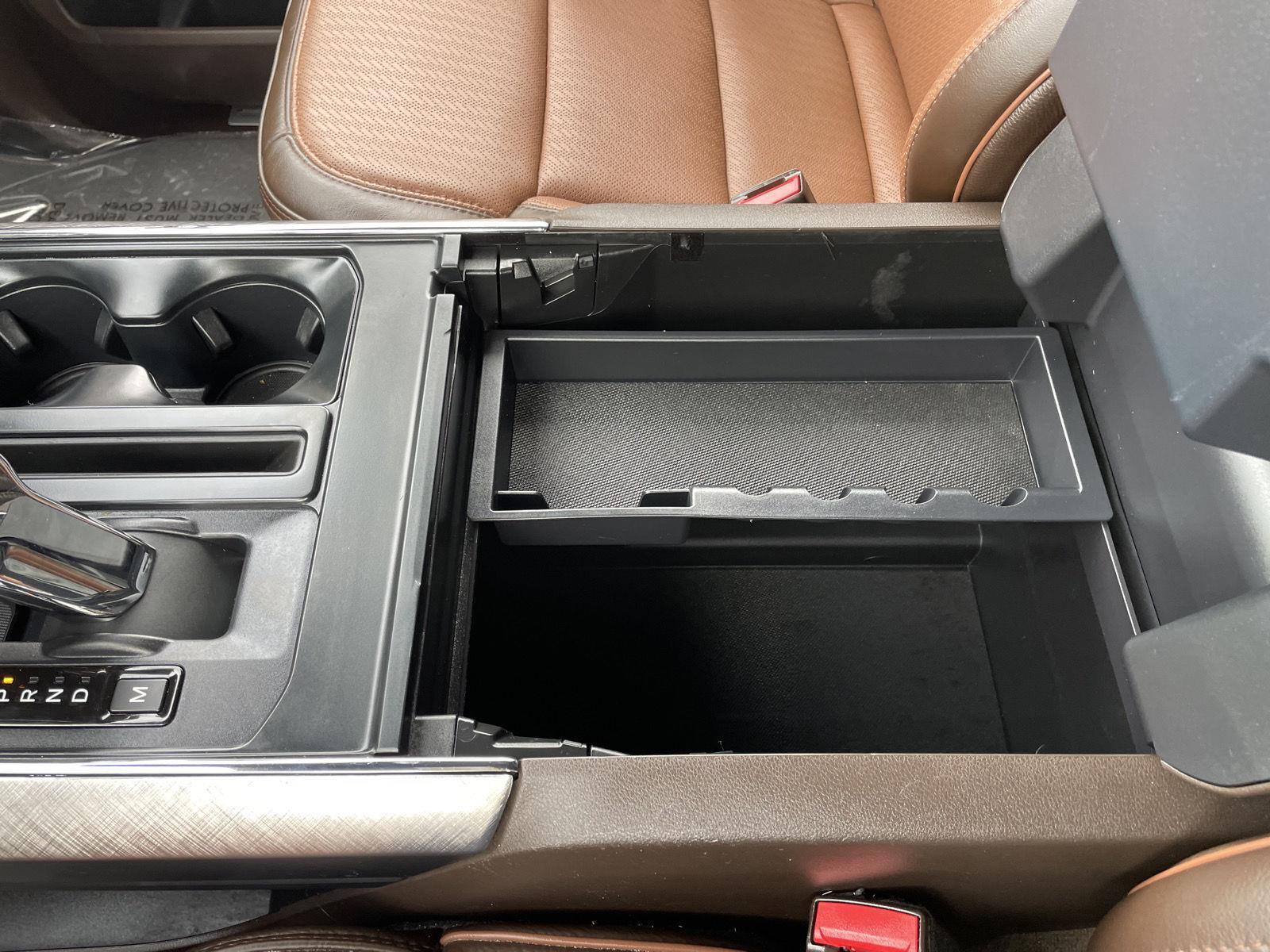Vehicle photo 35