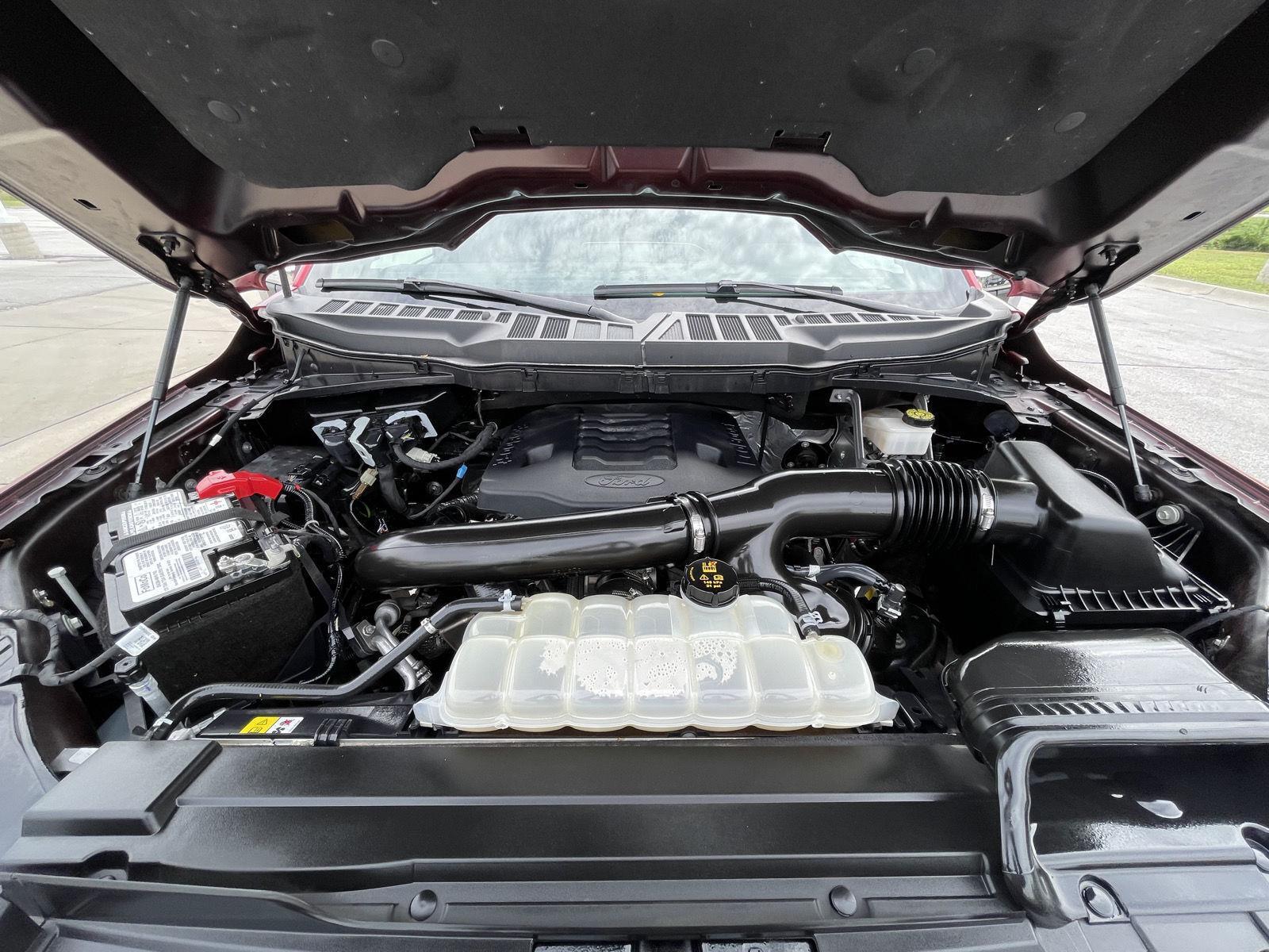 Vehicle photo 38