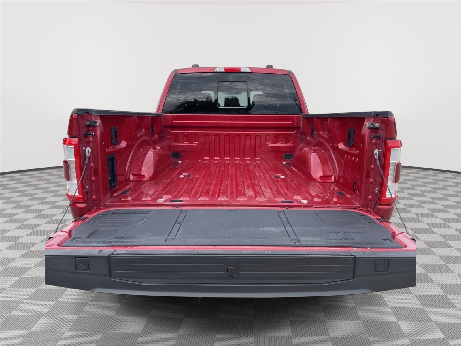 Vehicle photo 39