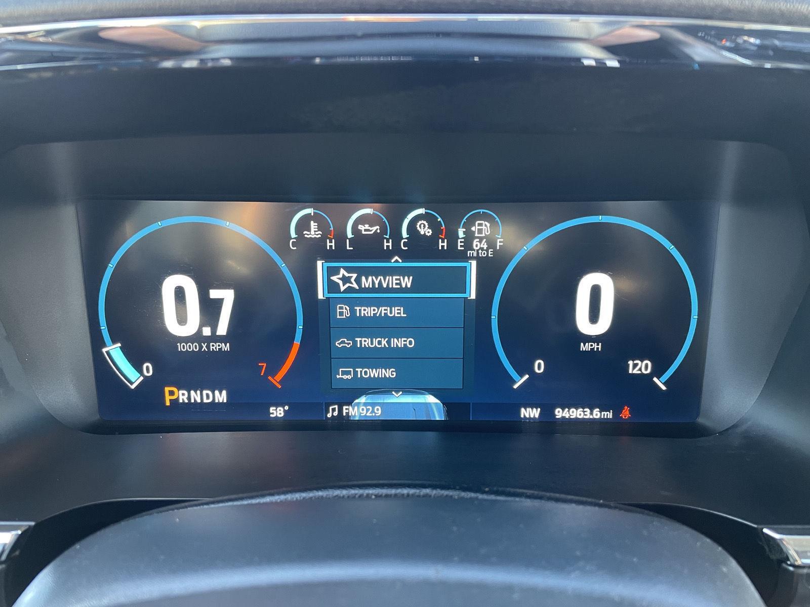 Vehicle photo 15