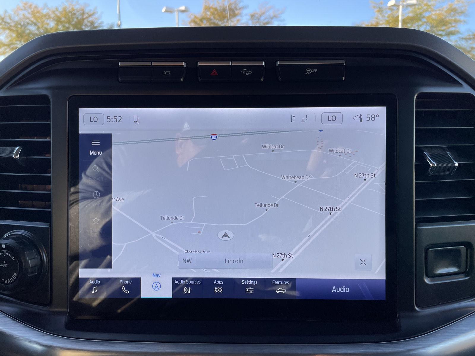 Vehicle photo 24