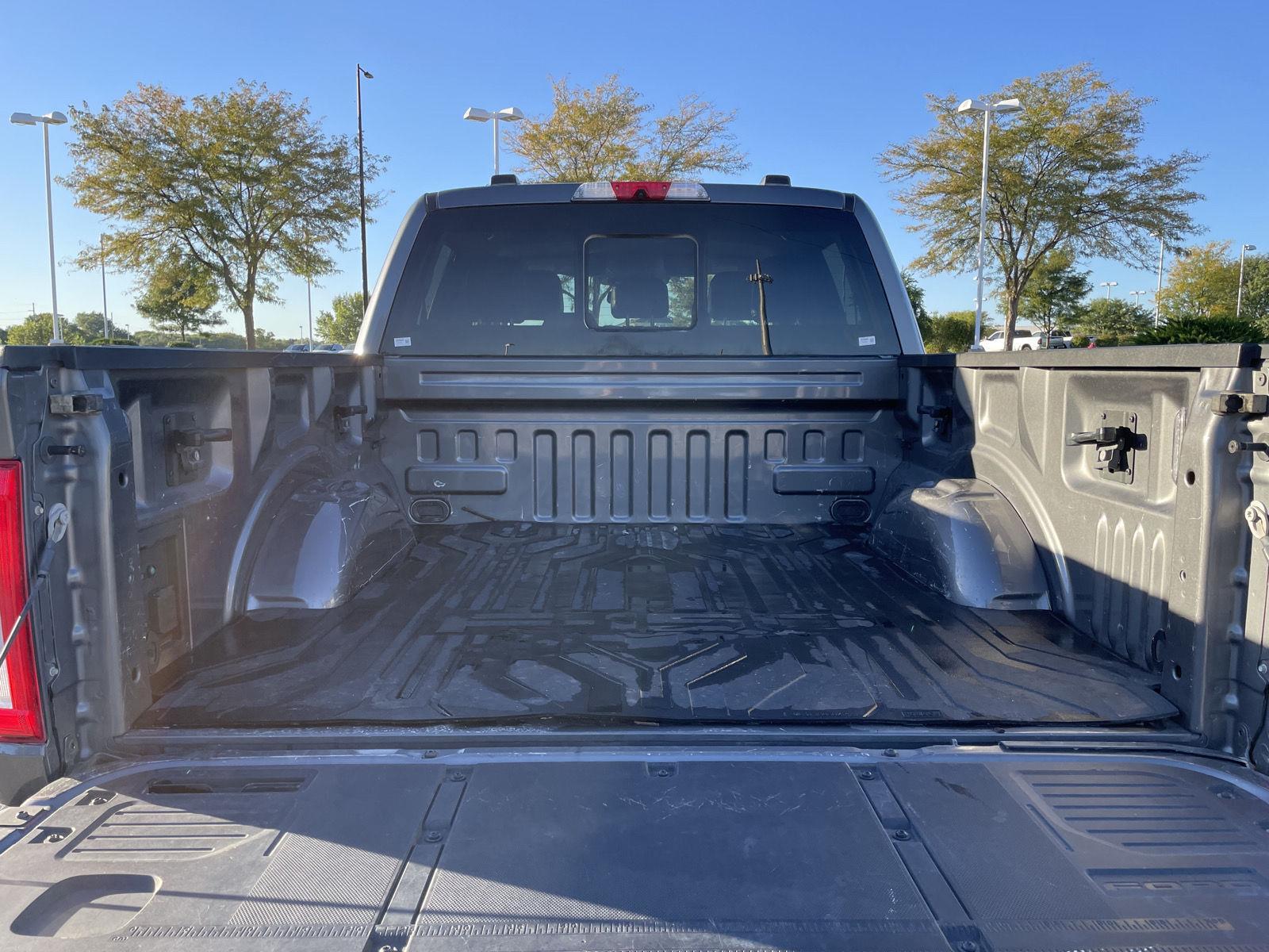 Vehicle photo 41