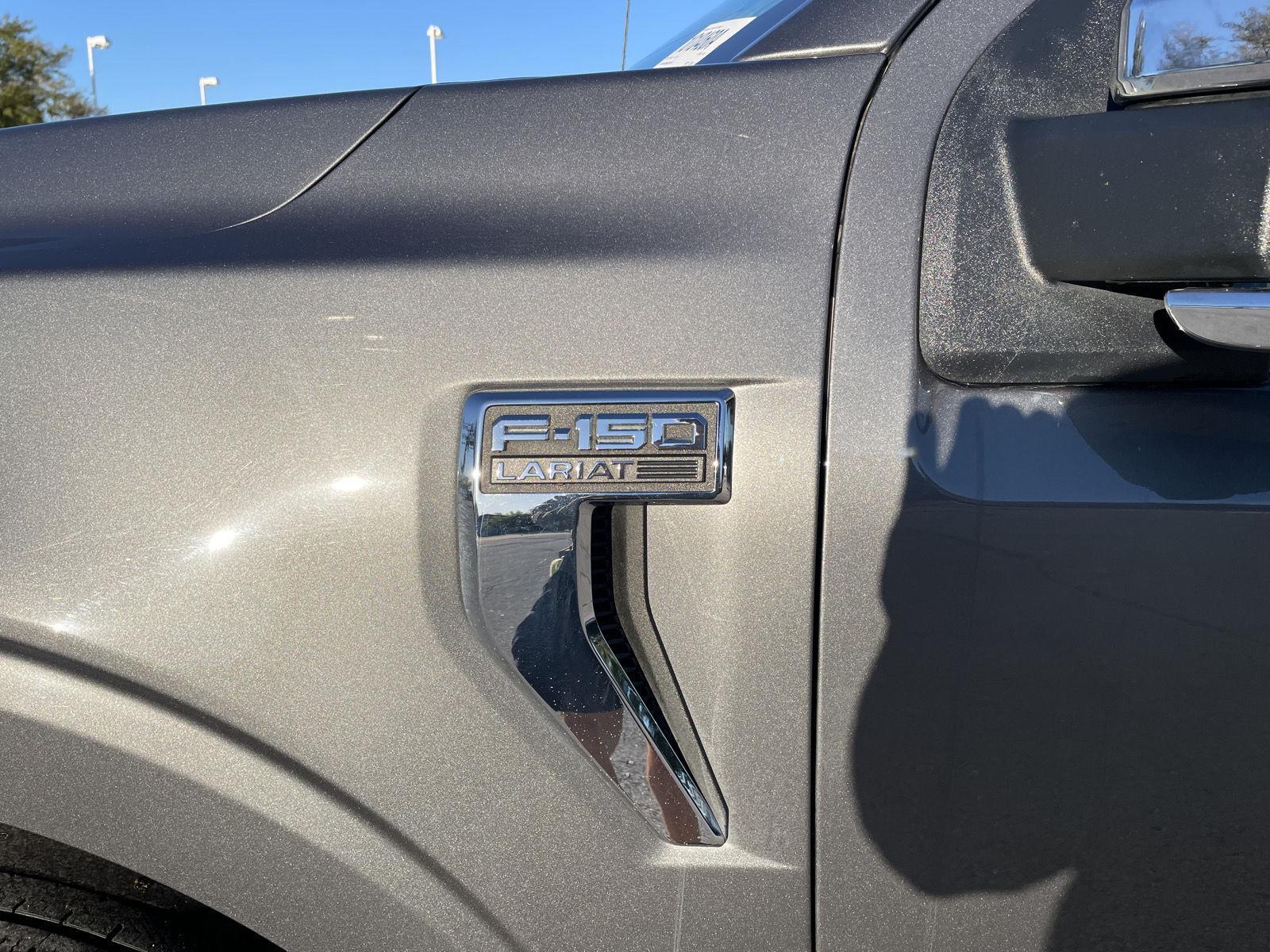 Vehicle photo 42