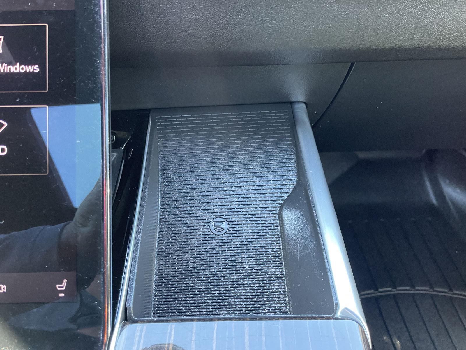 Vehicle photo 31