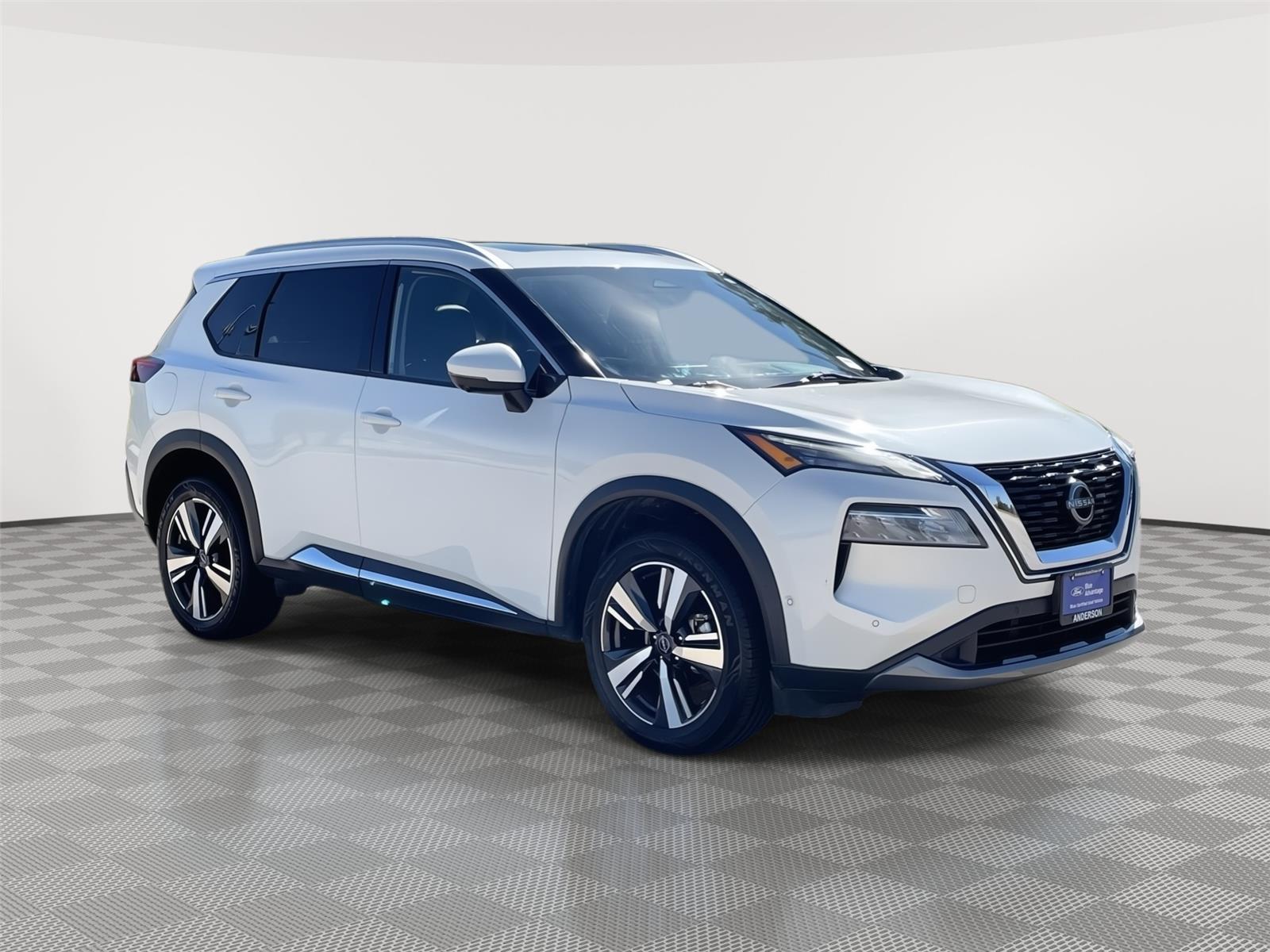 Vehicle photo 5
