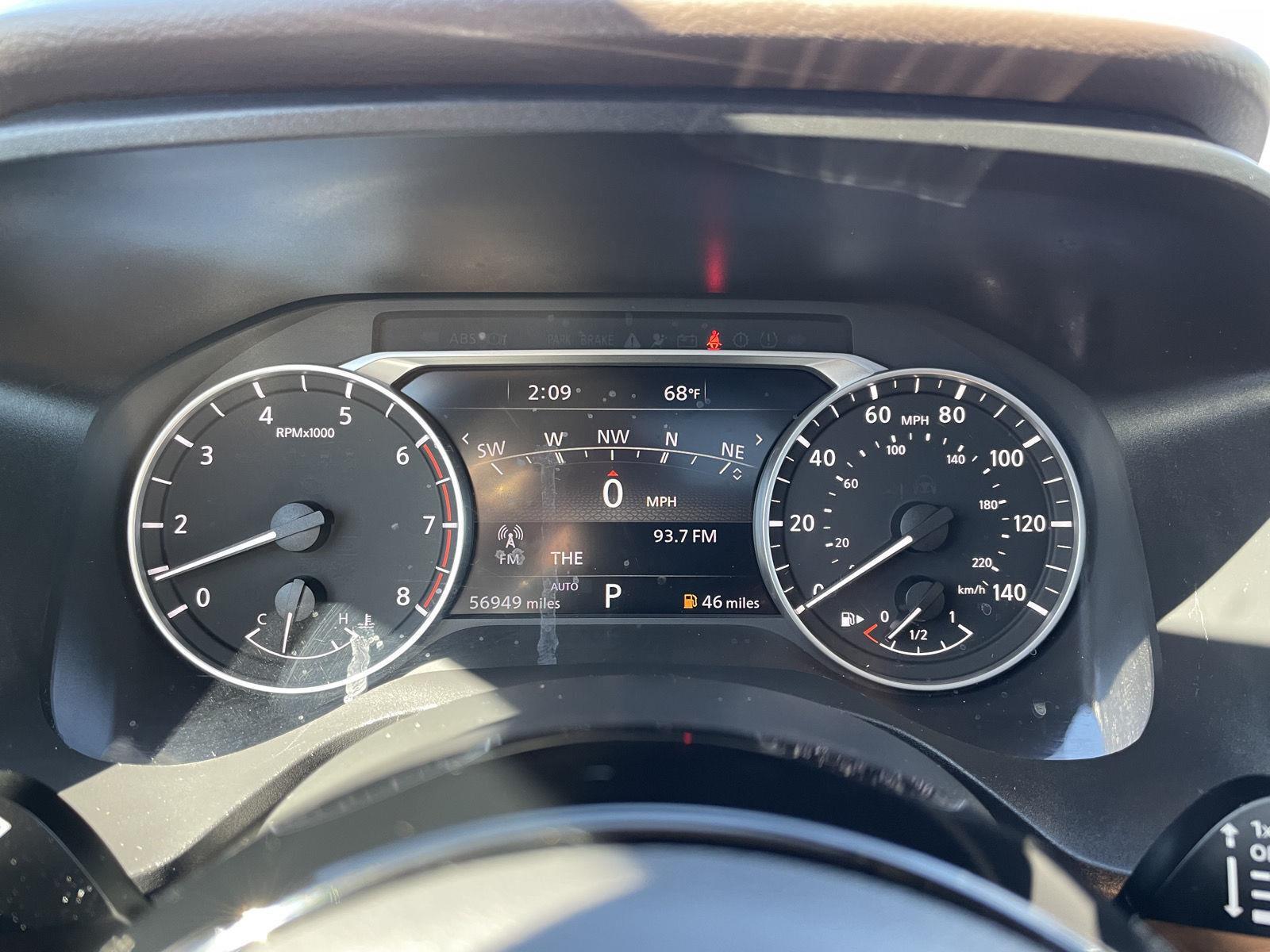 Vehicle photo 15