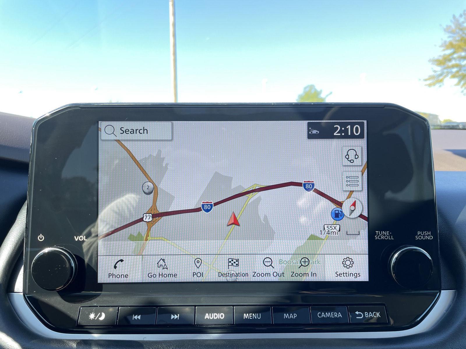 Vehicle photo 26