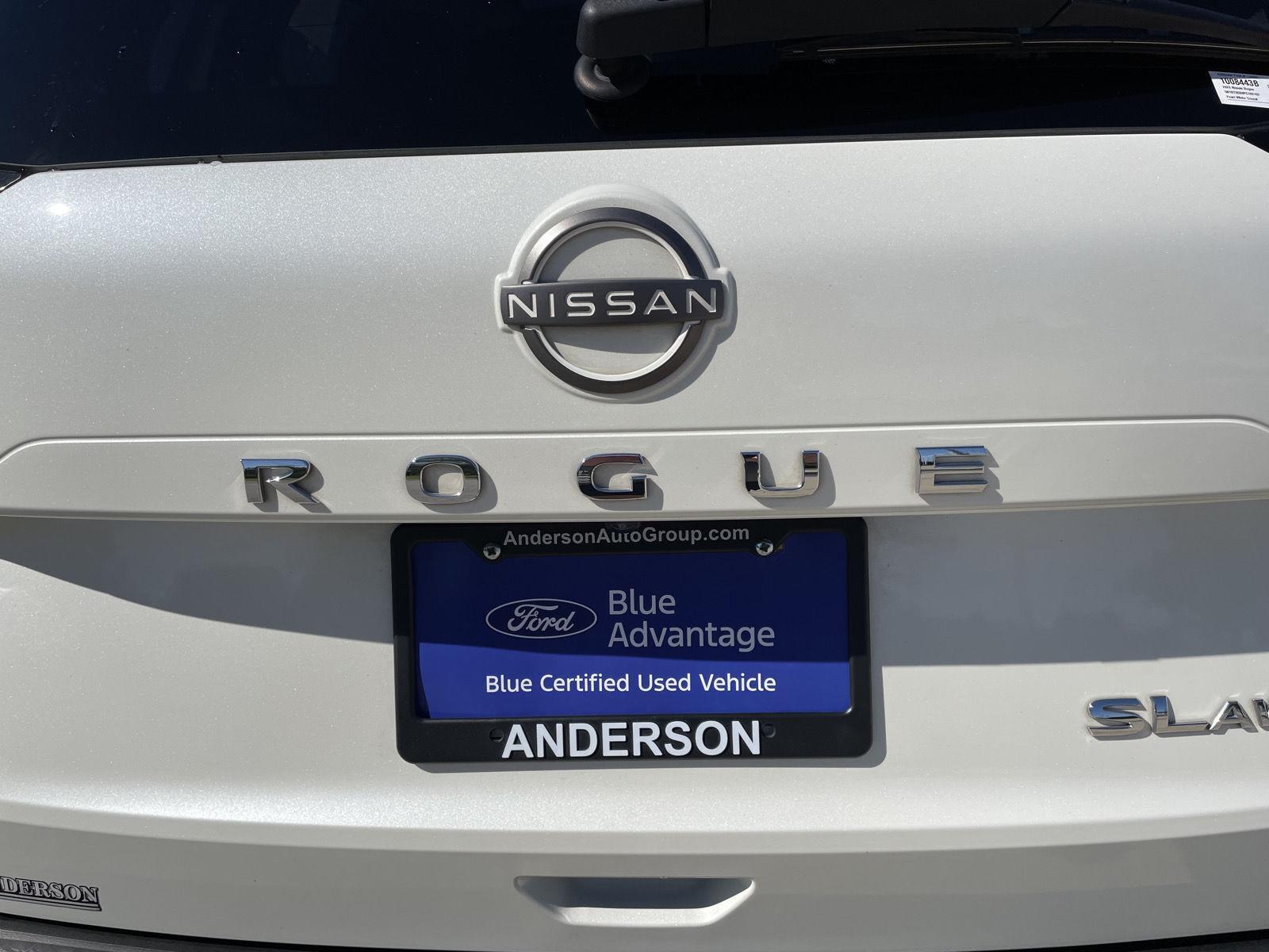 Vehicle photo 40