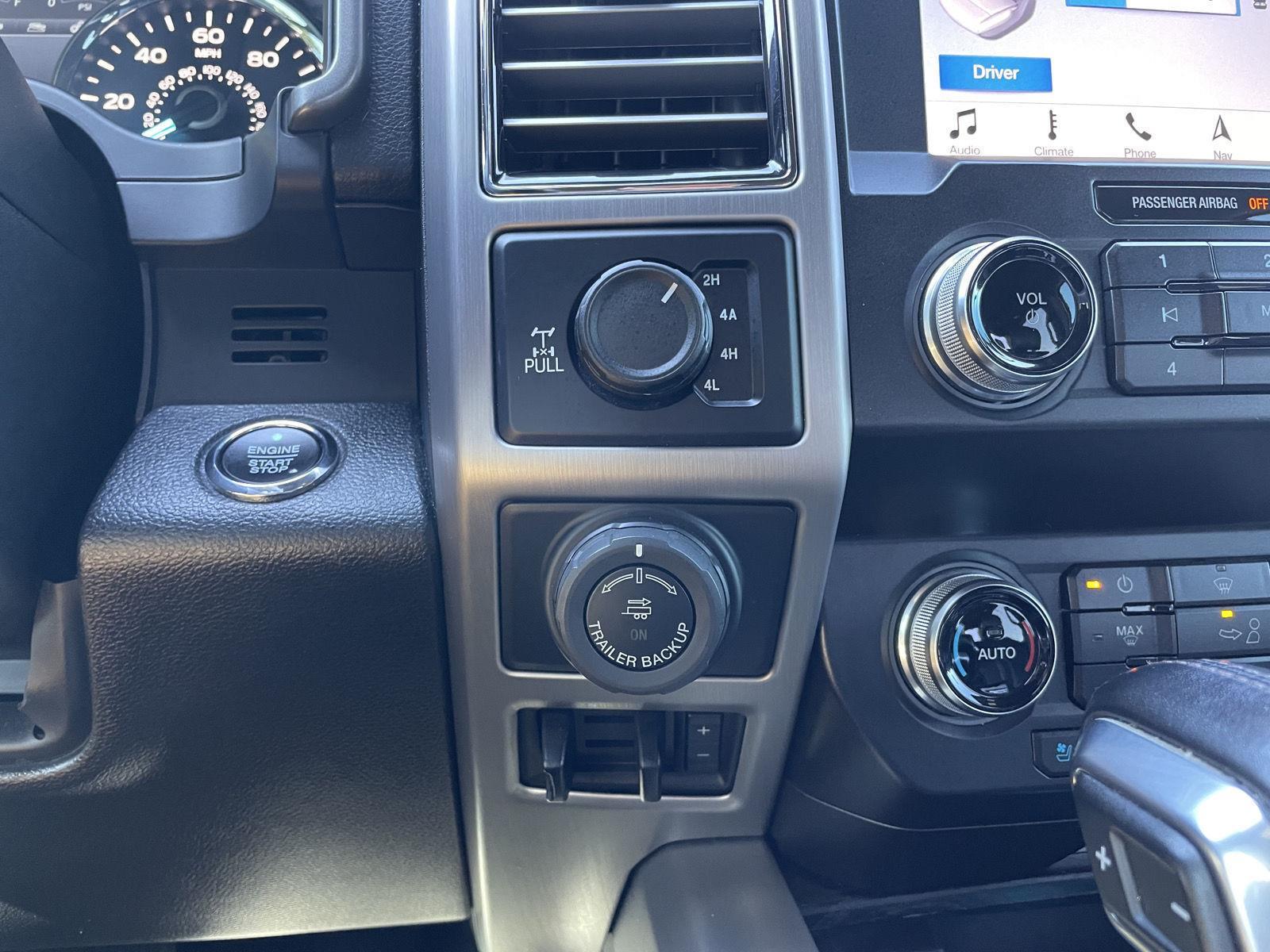 Vehicle photo 36