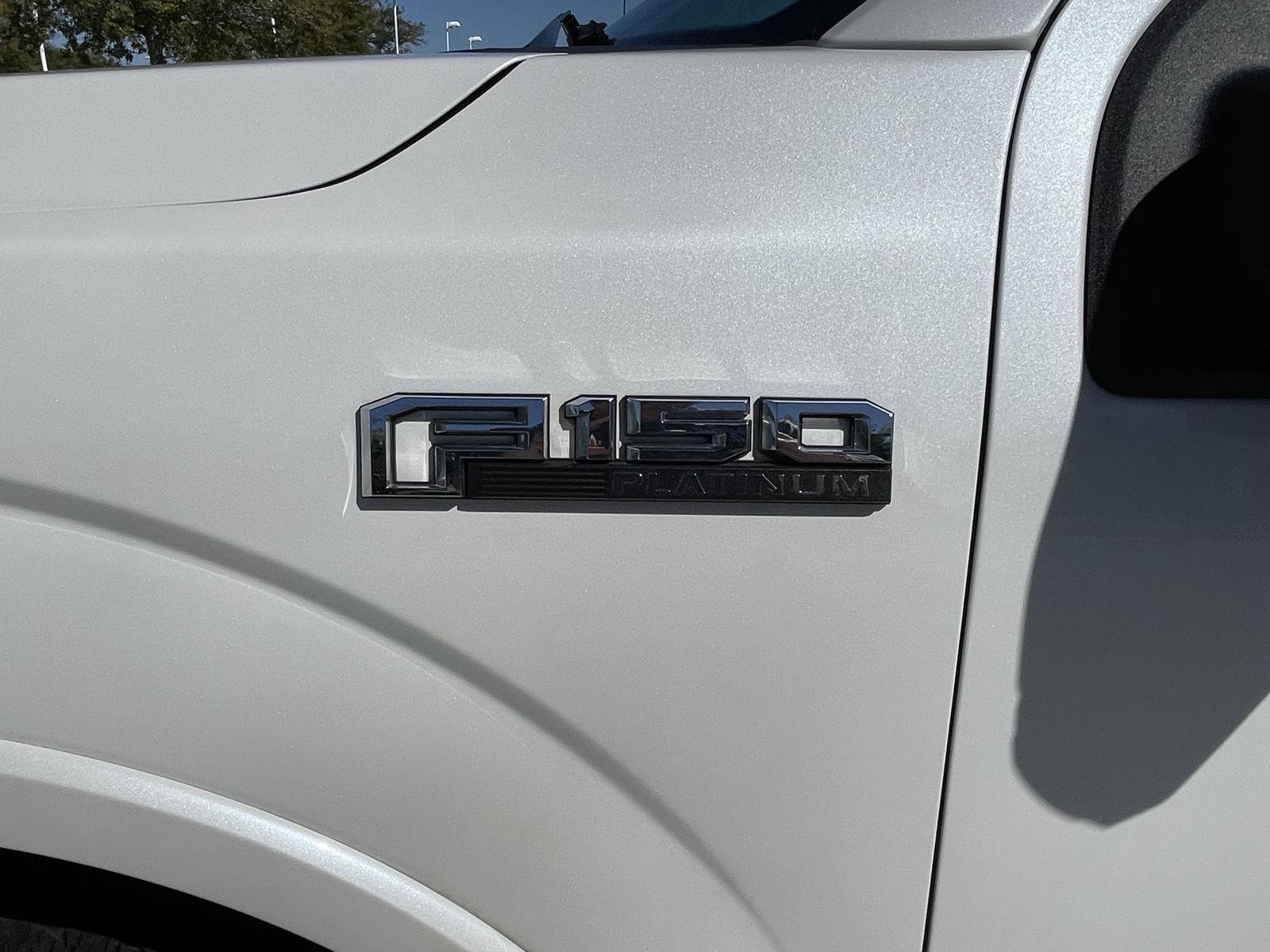 Vehicle photo 46
