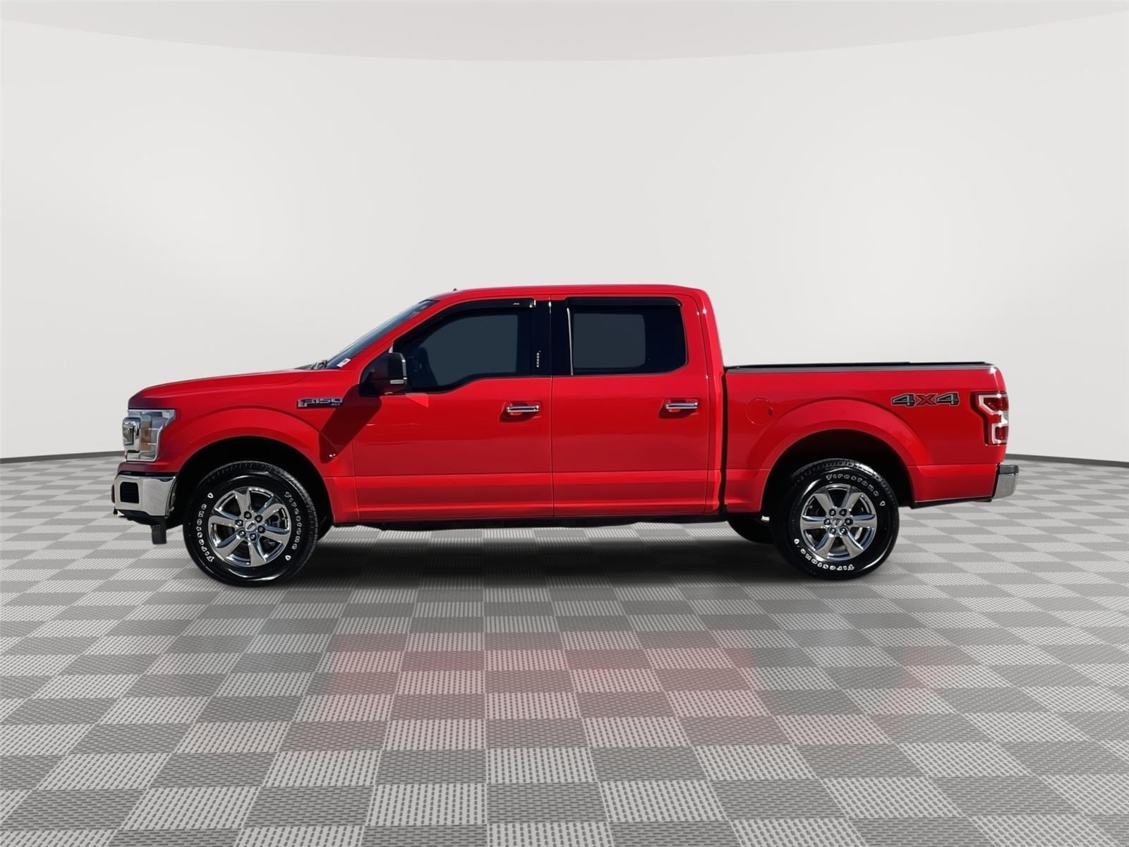 Vehicle photo 2
