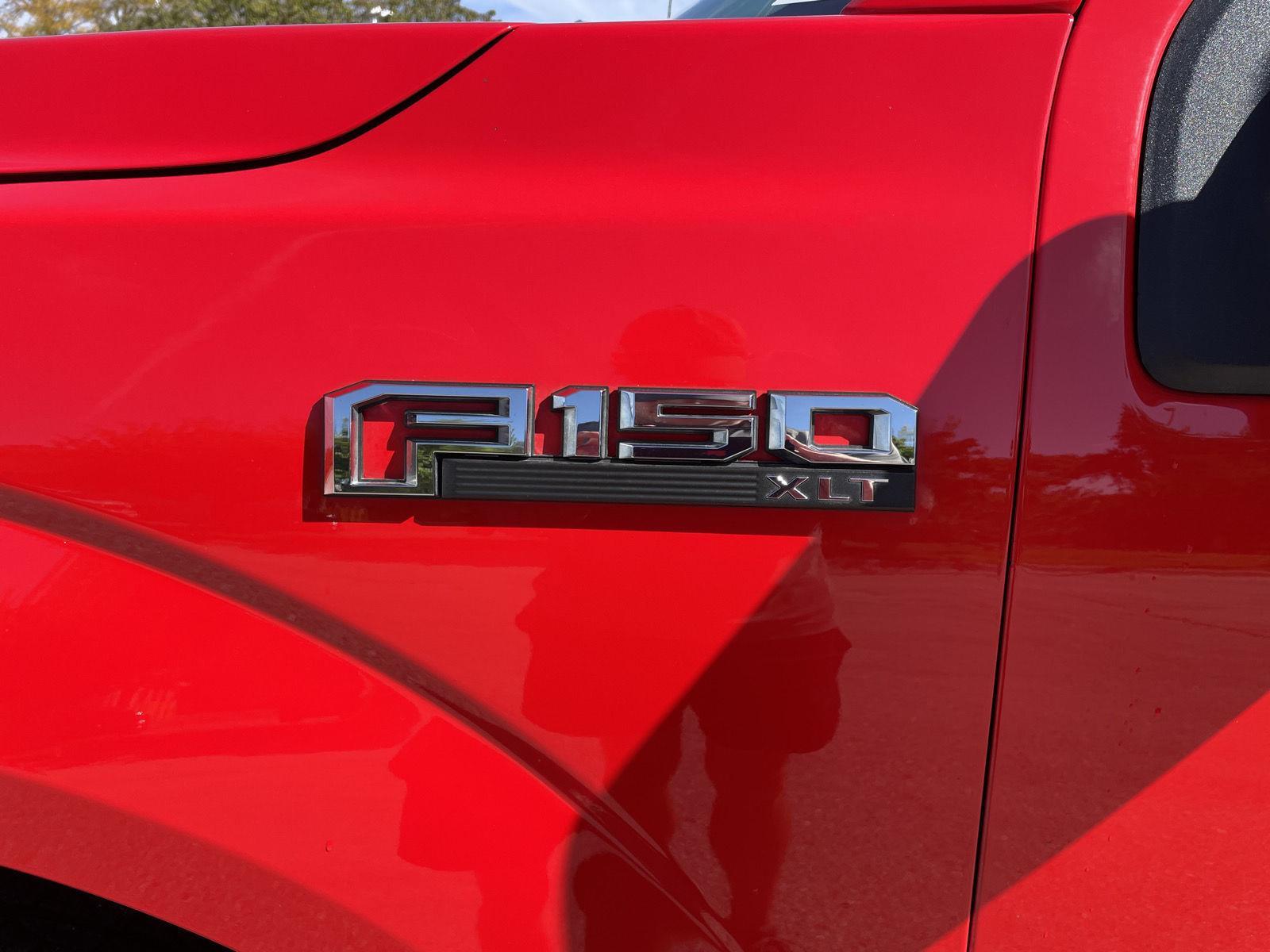 Vehicle photo 37