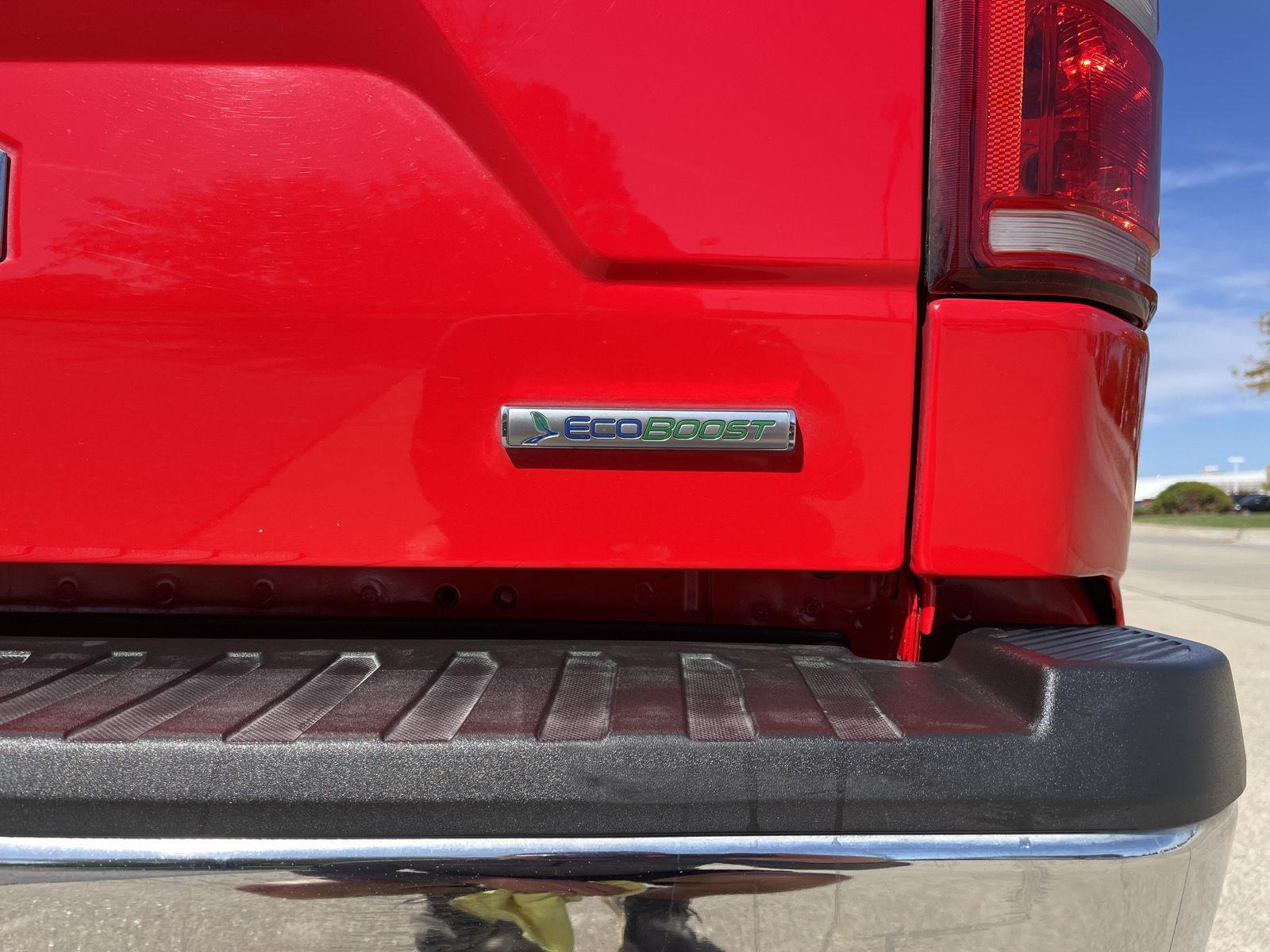 Vehicle photo 38