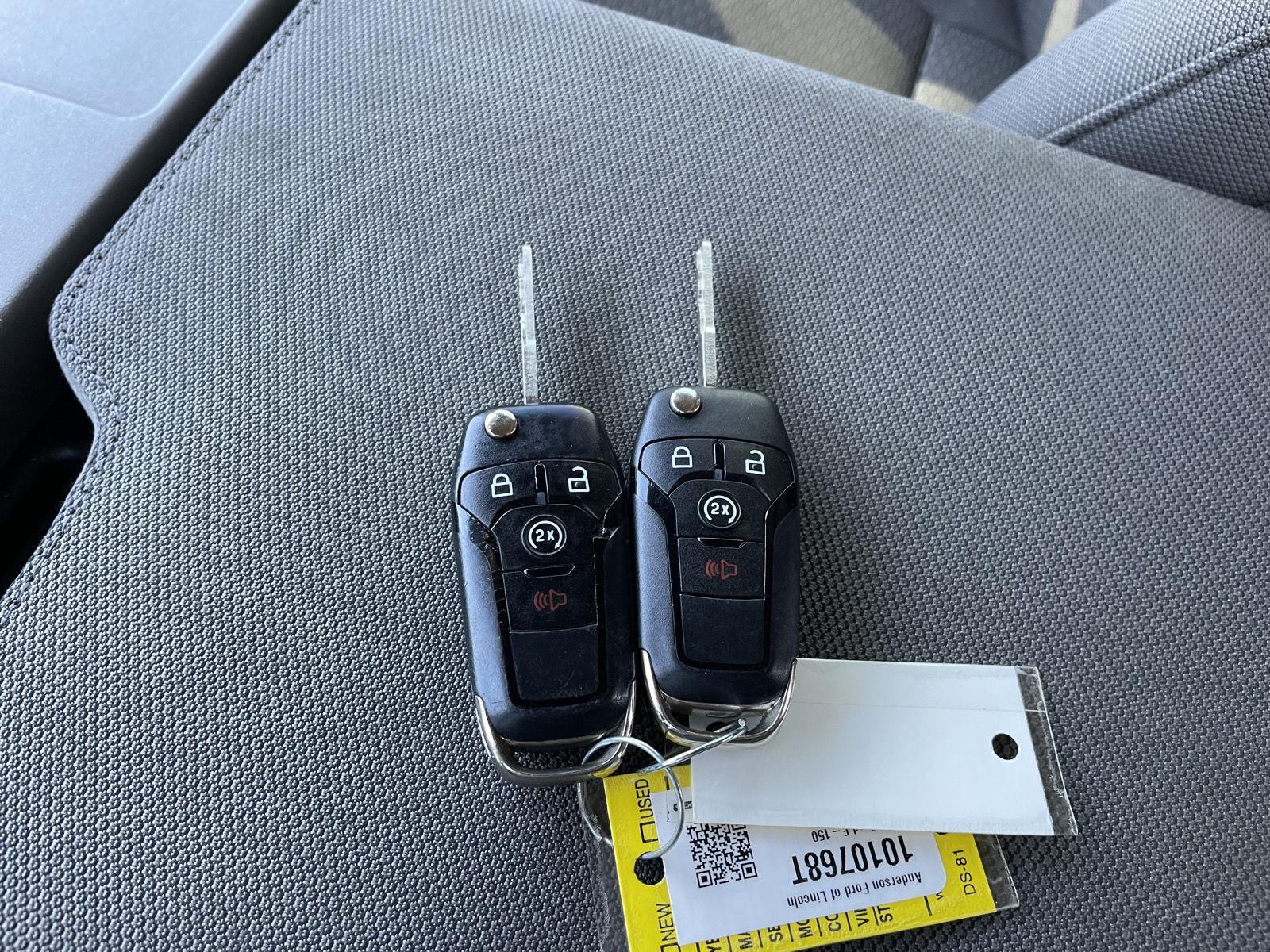Vehicle photo 39