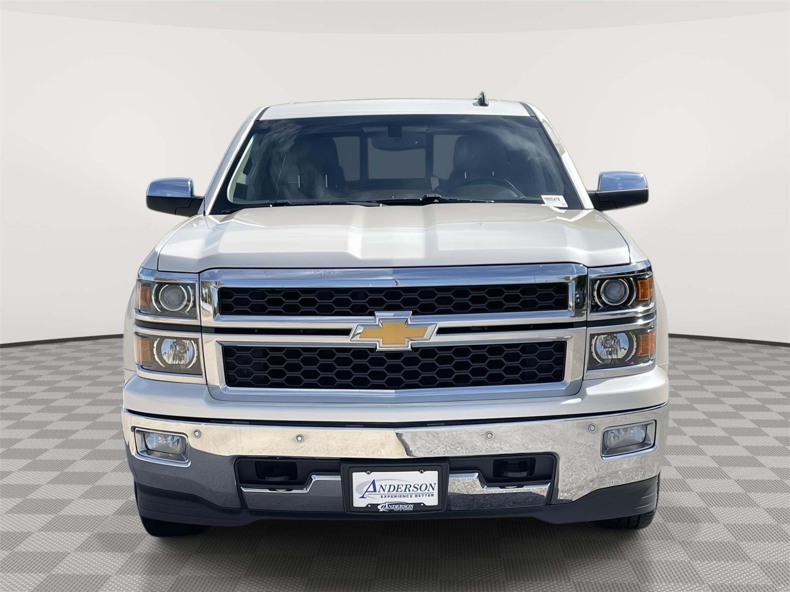 Vehicle photo 4